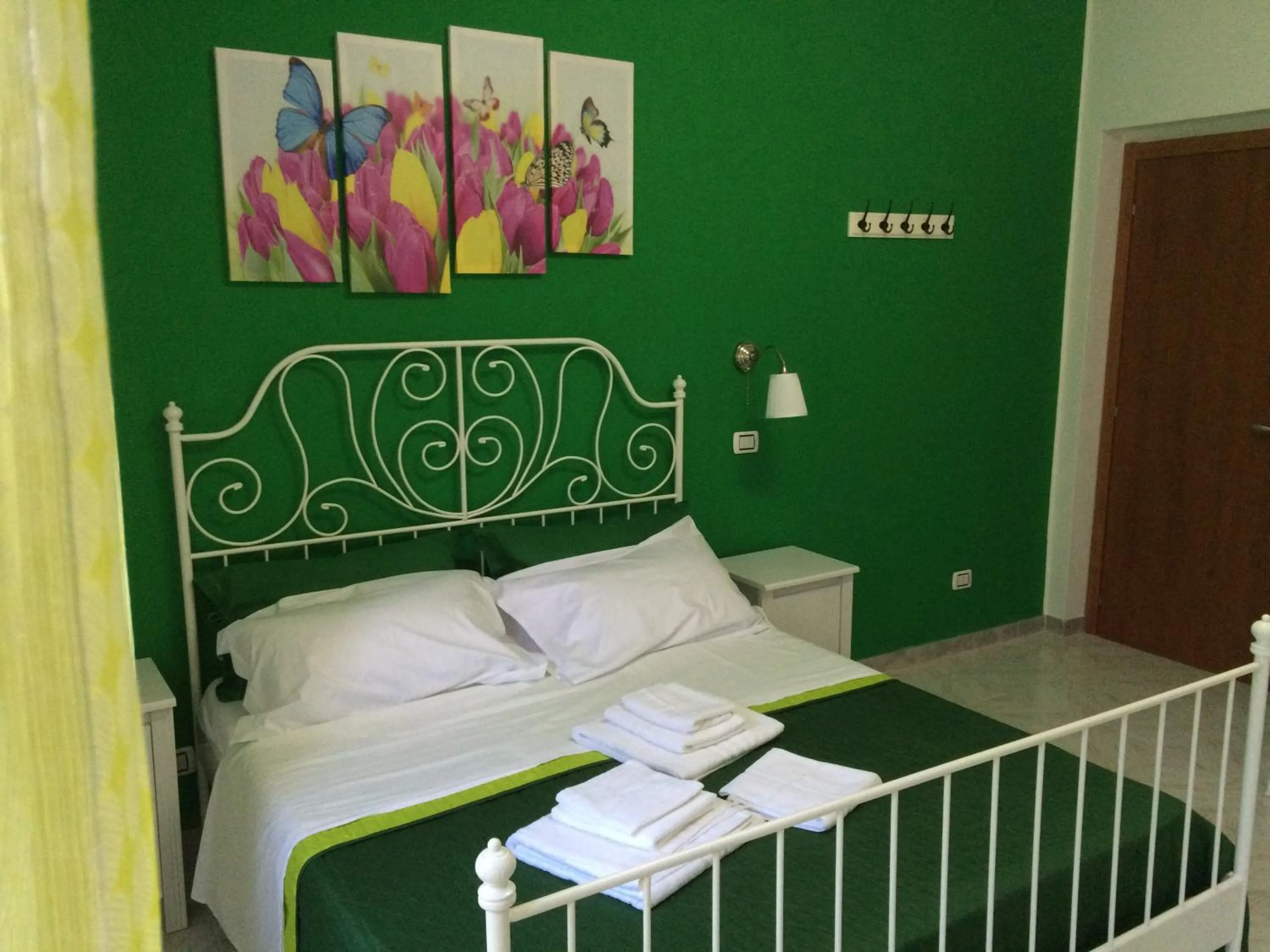 Photo of the whole room, Bed in Villa Anna B&B