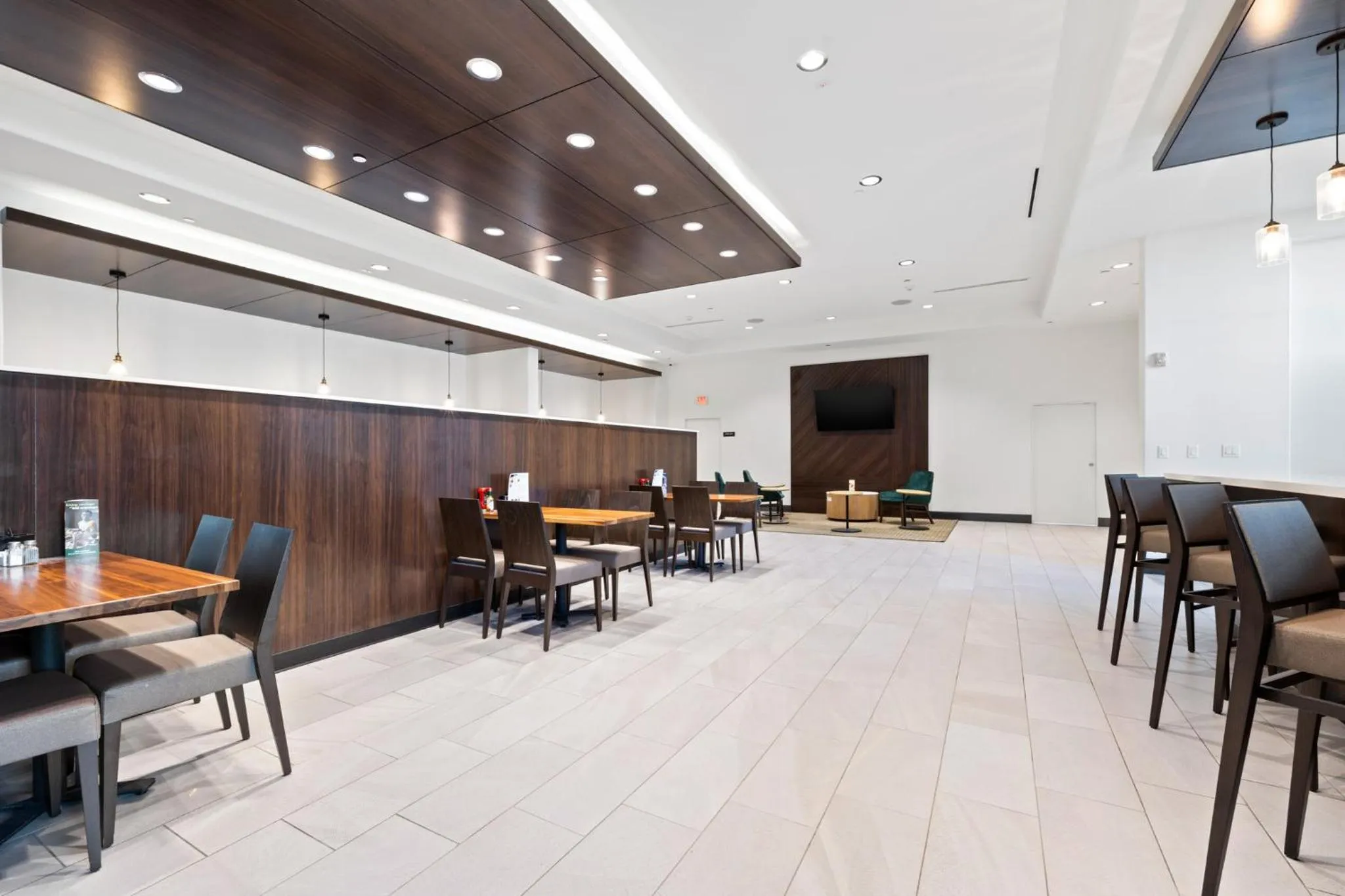 Restaurant/places to eat in Holiday Inn Killeen - Fort Hood Area by IHG