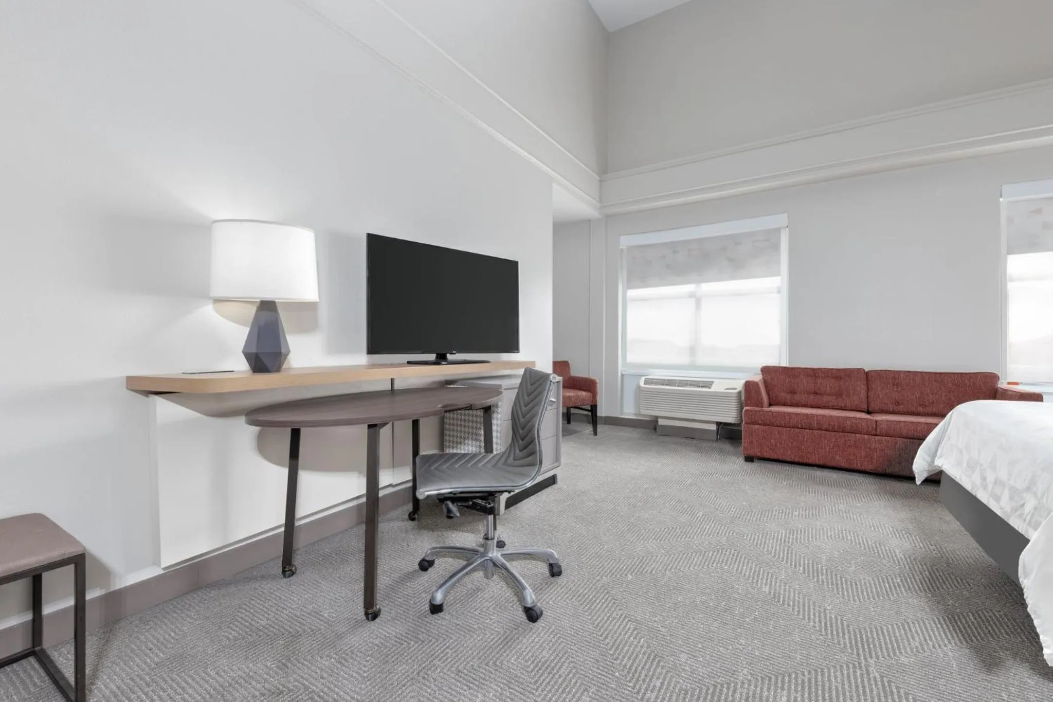 Photo of the whole room, Bed in Holiday Inn Killeen - Fort Hood Area by IHG