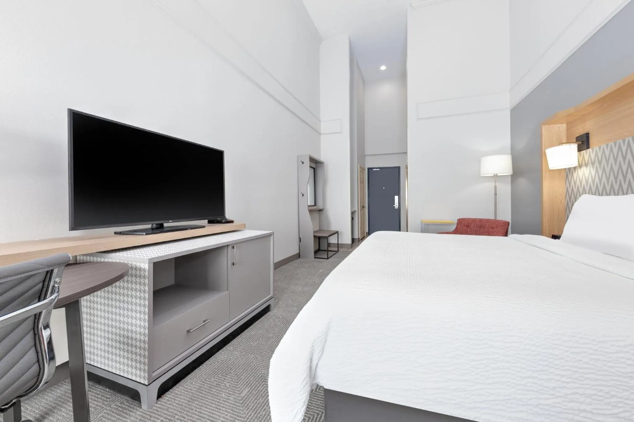 Photo of the whole room, Bed in Holiday Inn Killeen - Fort Hood Area by IHG