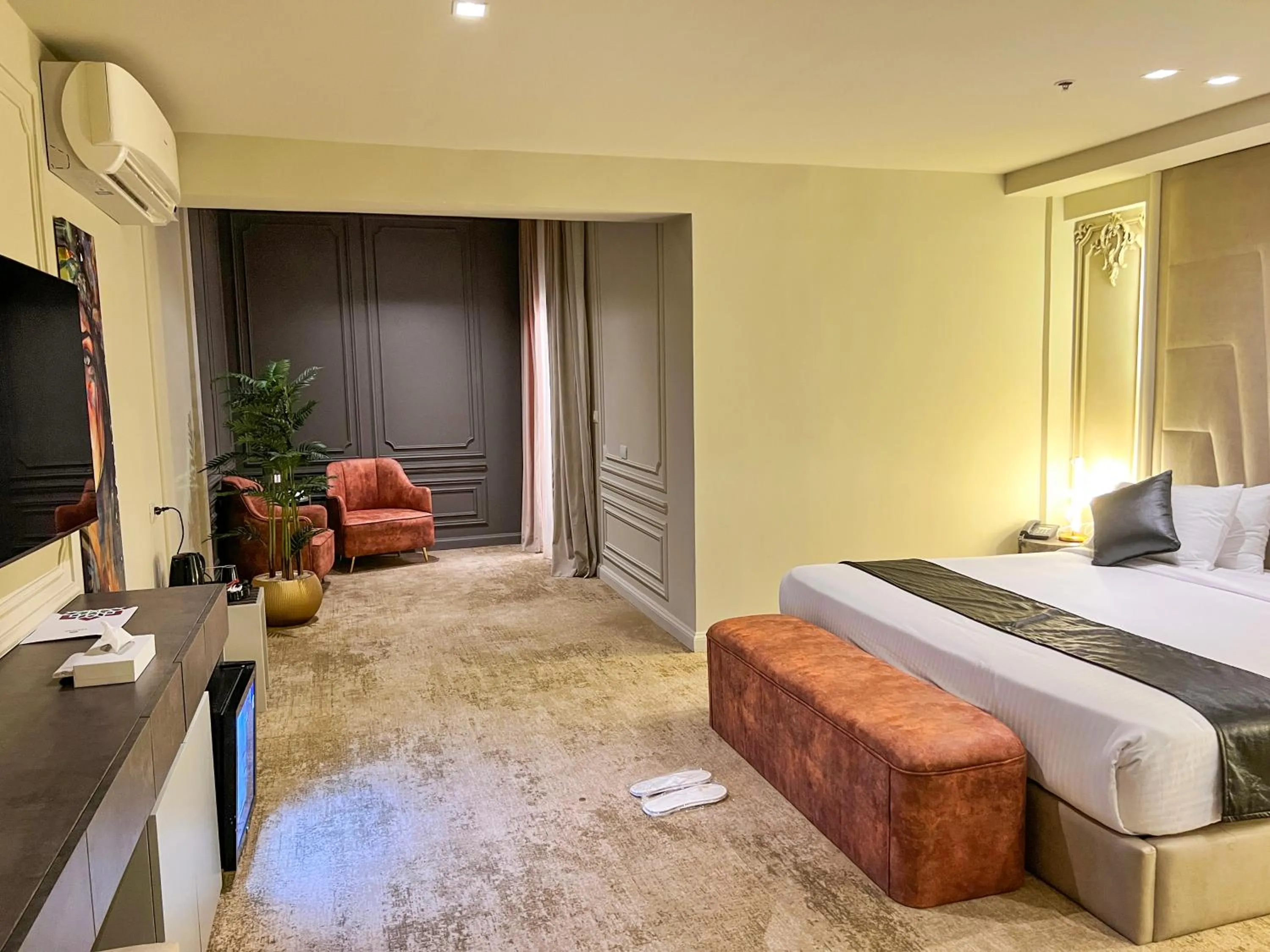 Photo of the whole room, Bed in Eastern Al Montazah Hotel