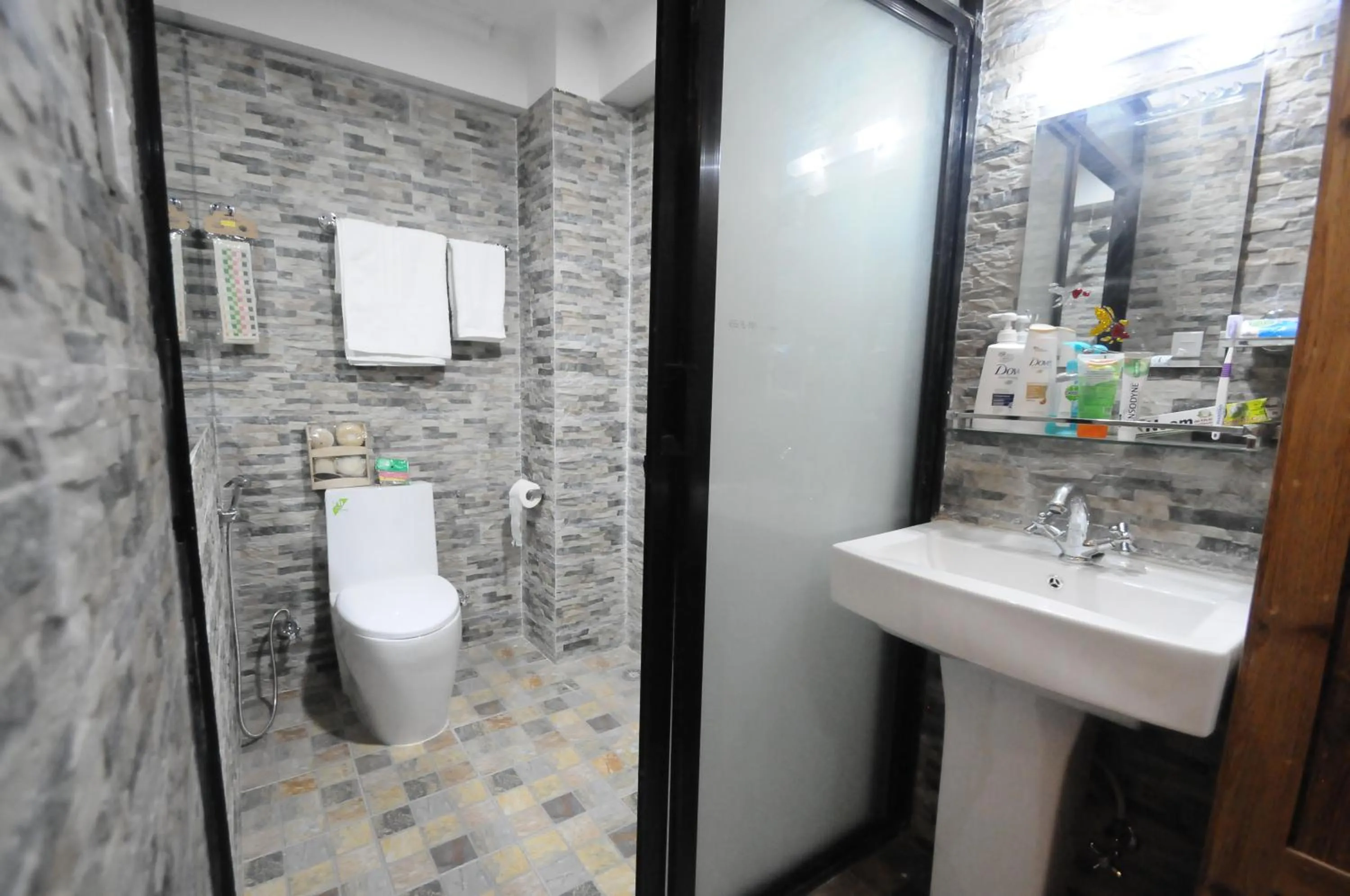 Bathroom in Tajaa Pha The Heritage Home