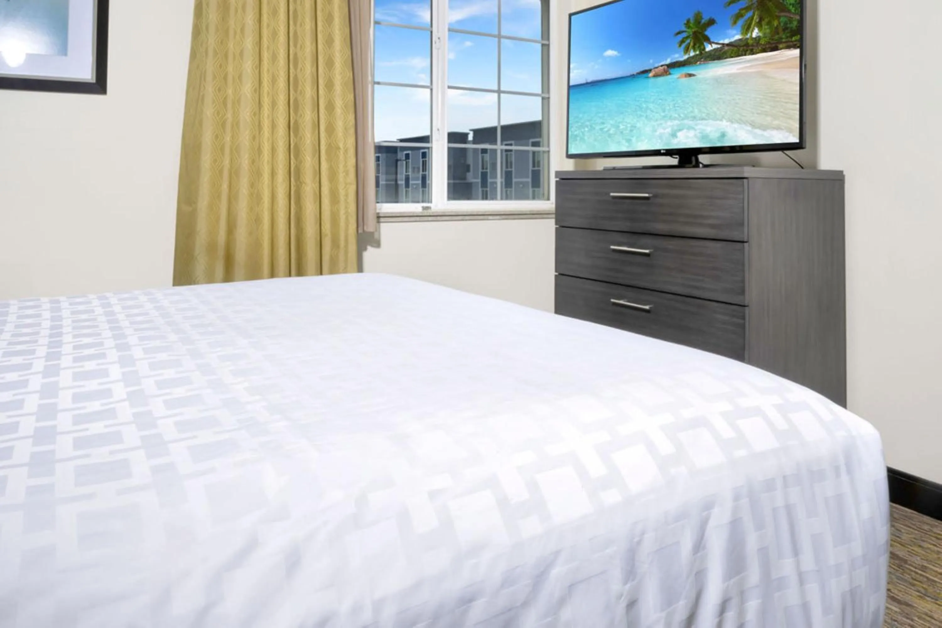 Photo of the whole room, Bed in Candlewood Suites Killeen - Fort Hood Area by IHG