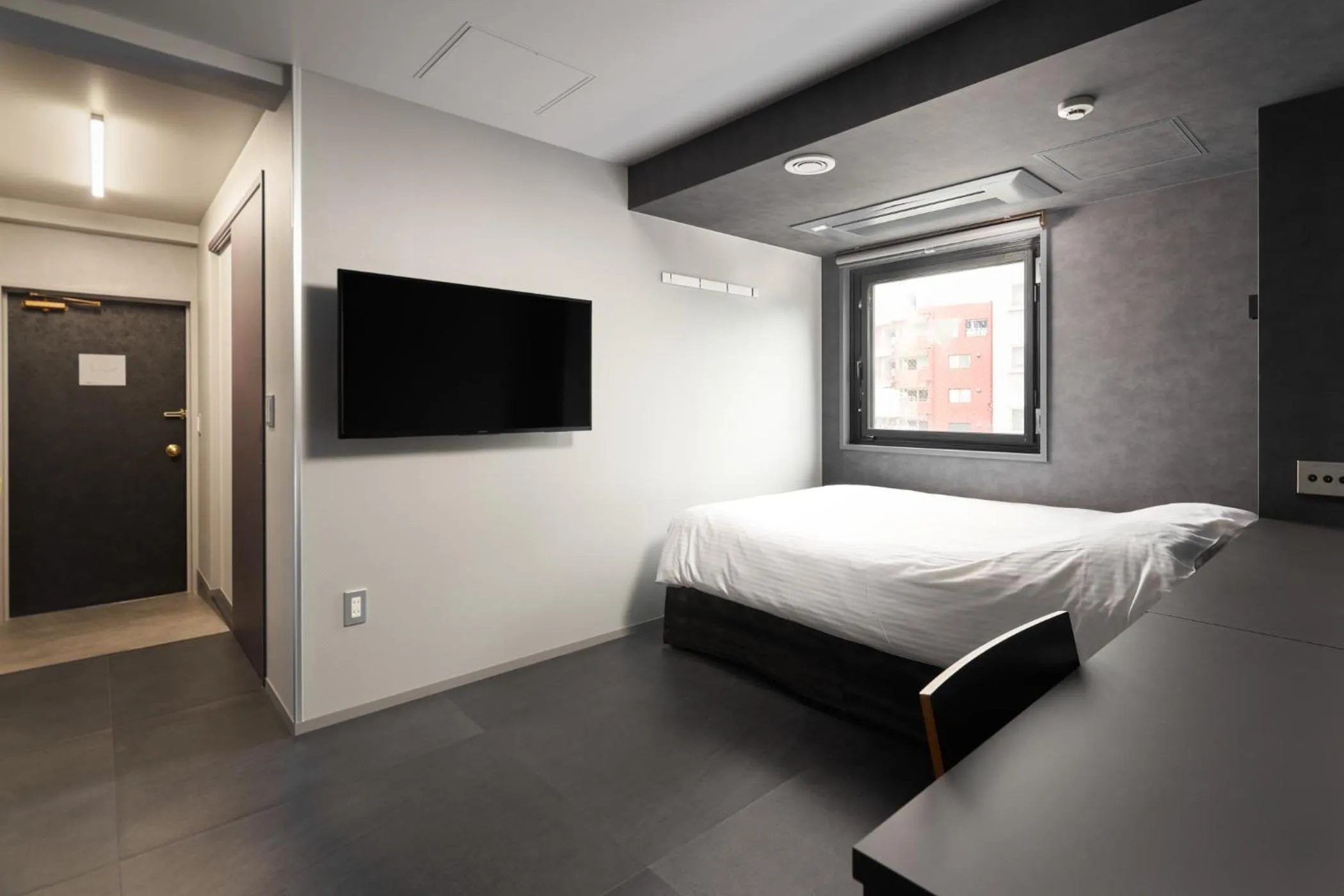 Photo of the whole room, Bed in Shinjuku City Hotel N.U.T.S Tokyo