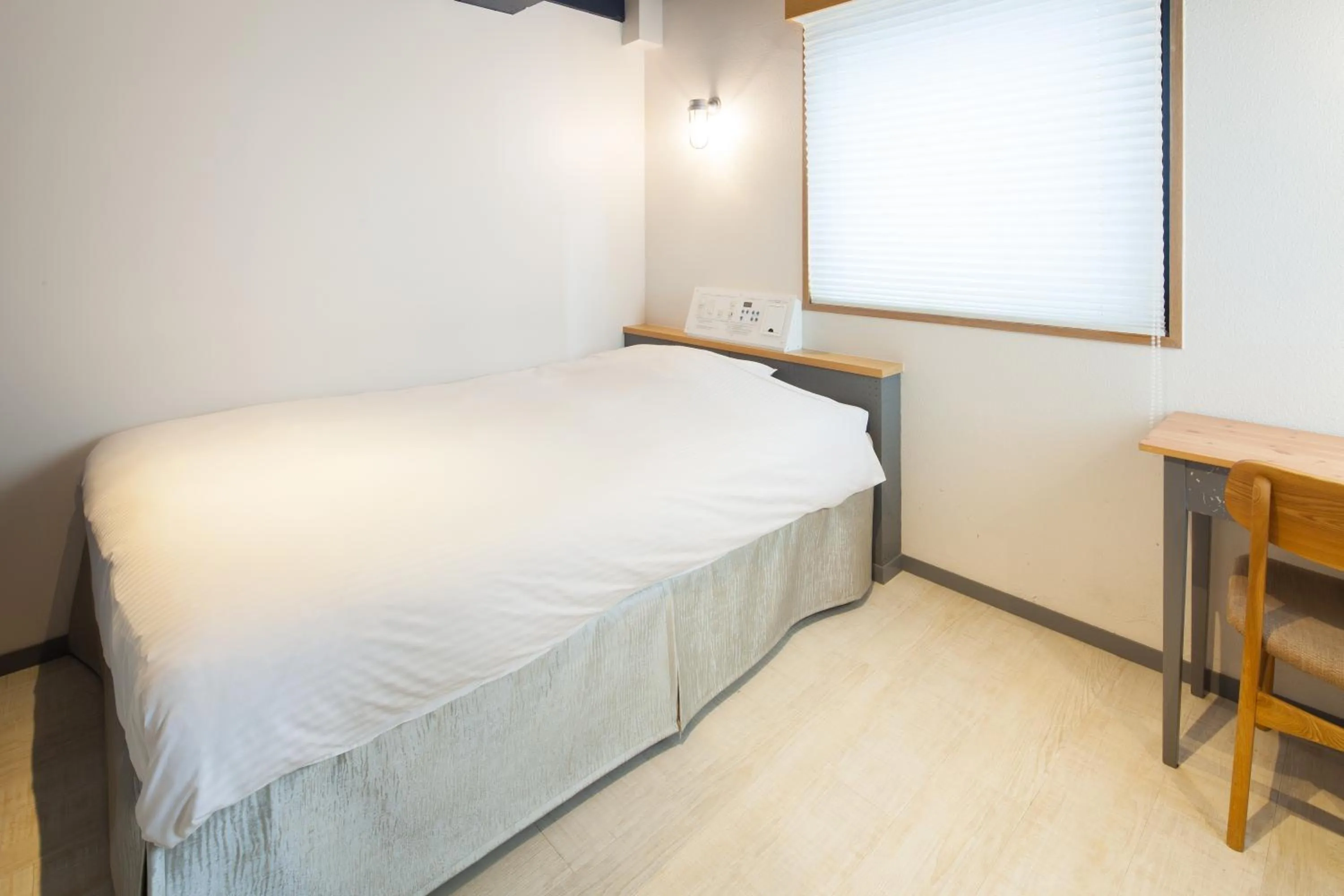 Photo of the whole room, Bed in Shinjuku City Hotel N.U.T.S Tokyo