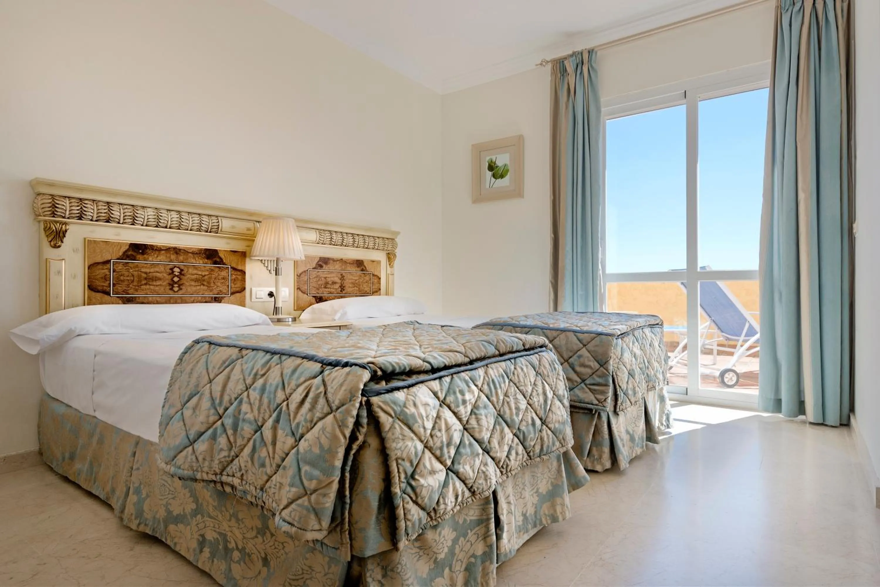 Bedroom, Bed in Colina del Paraiso