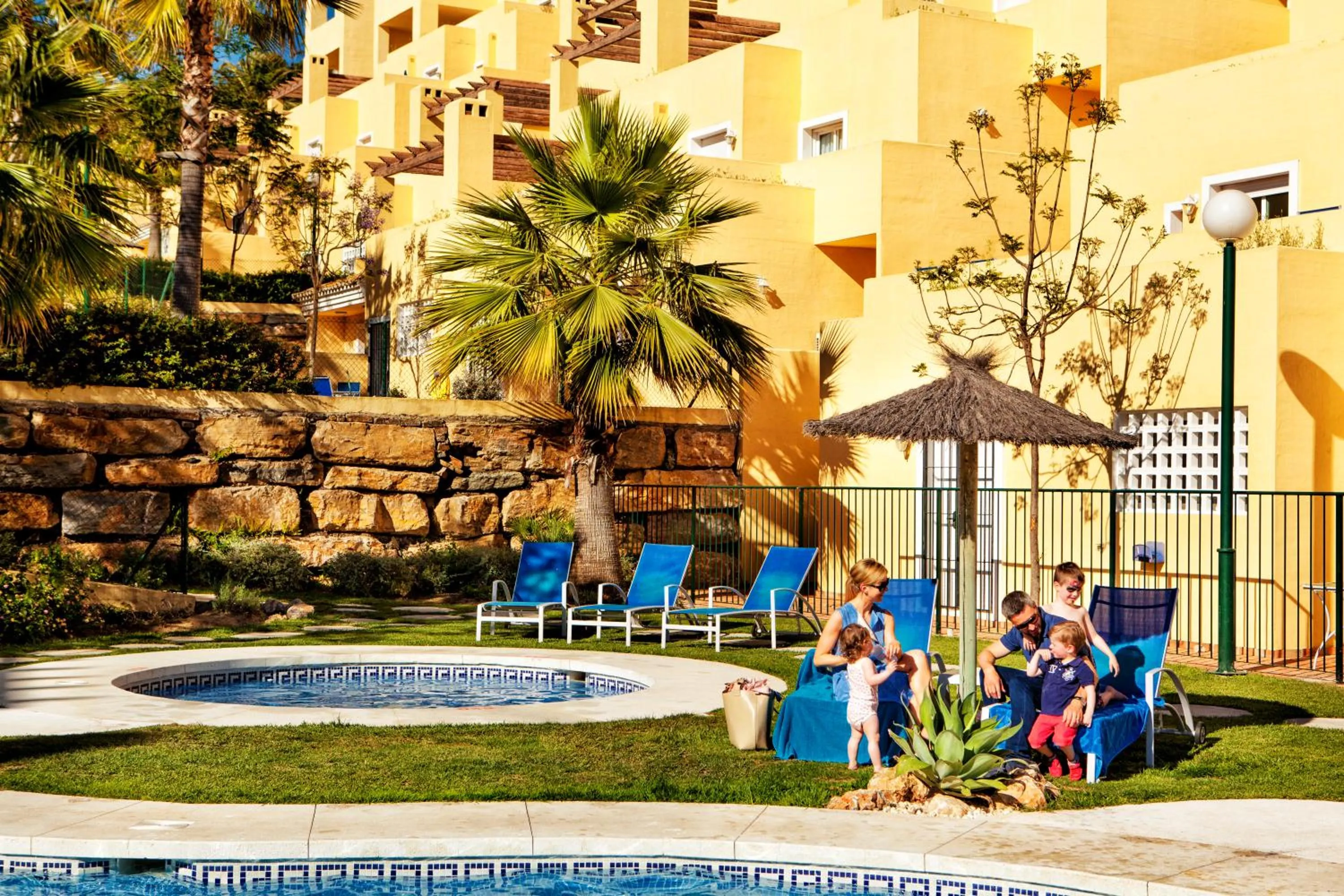 Property building in Colina del Paraiso