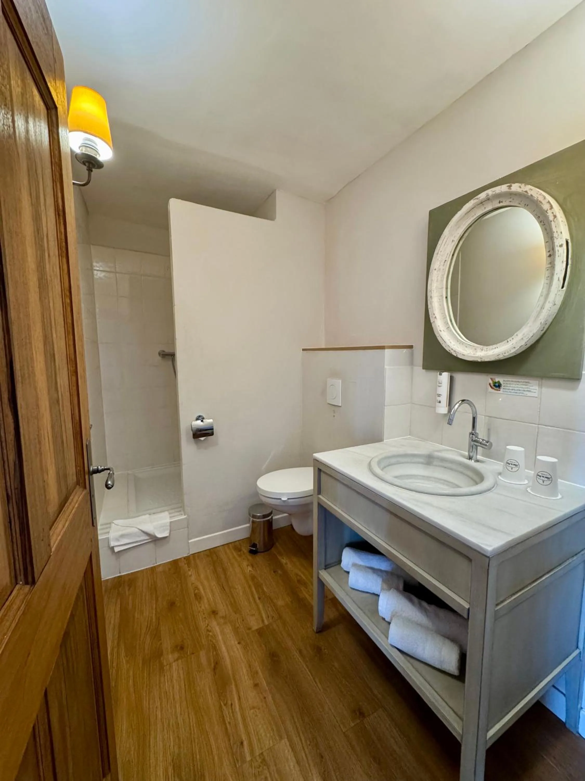 Bathroom in Hotel Du Midi