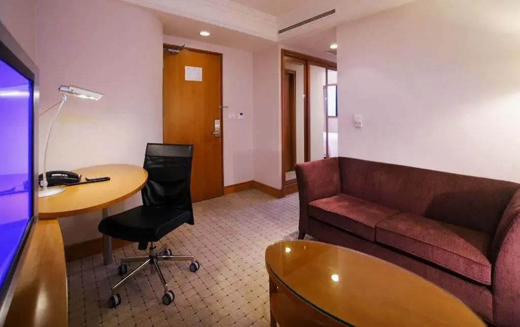 Classic Quadruple Room in HiONE Holiday Hotel Classic Quadruple Room in HiONE Holiday Hotel