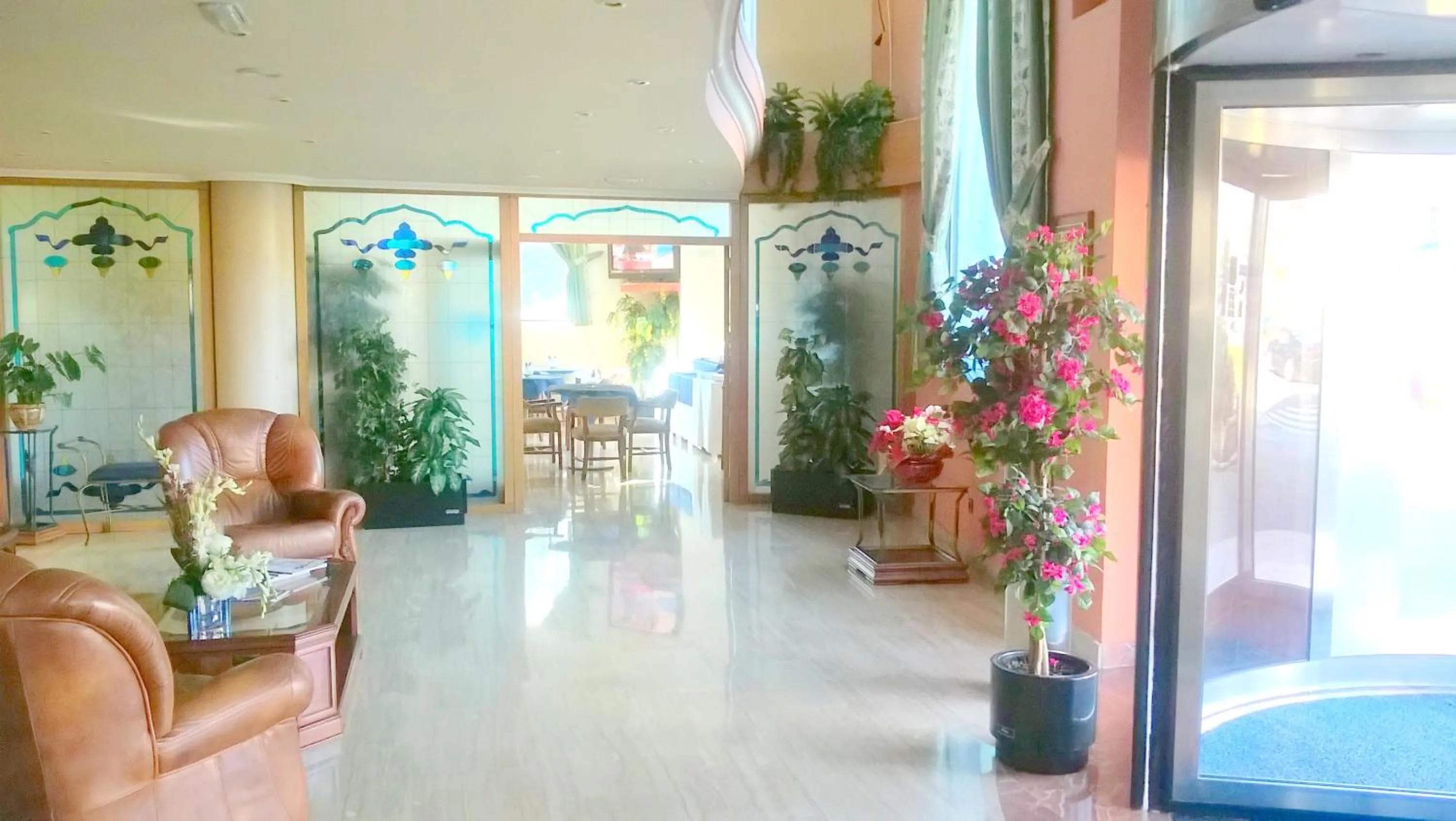 Lobby or reception in Hotel Nueva Plaza