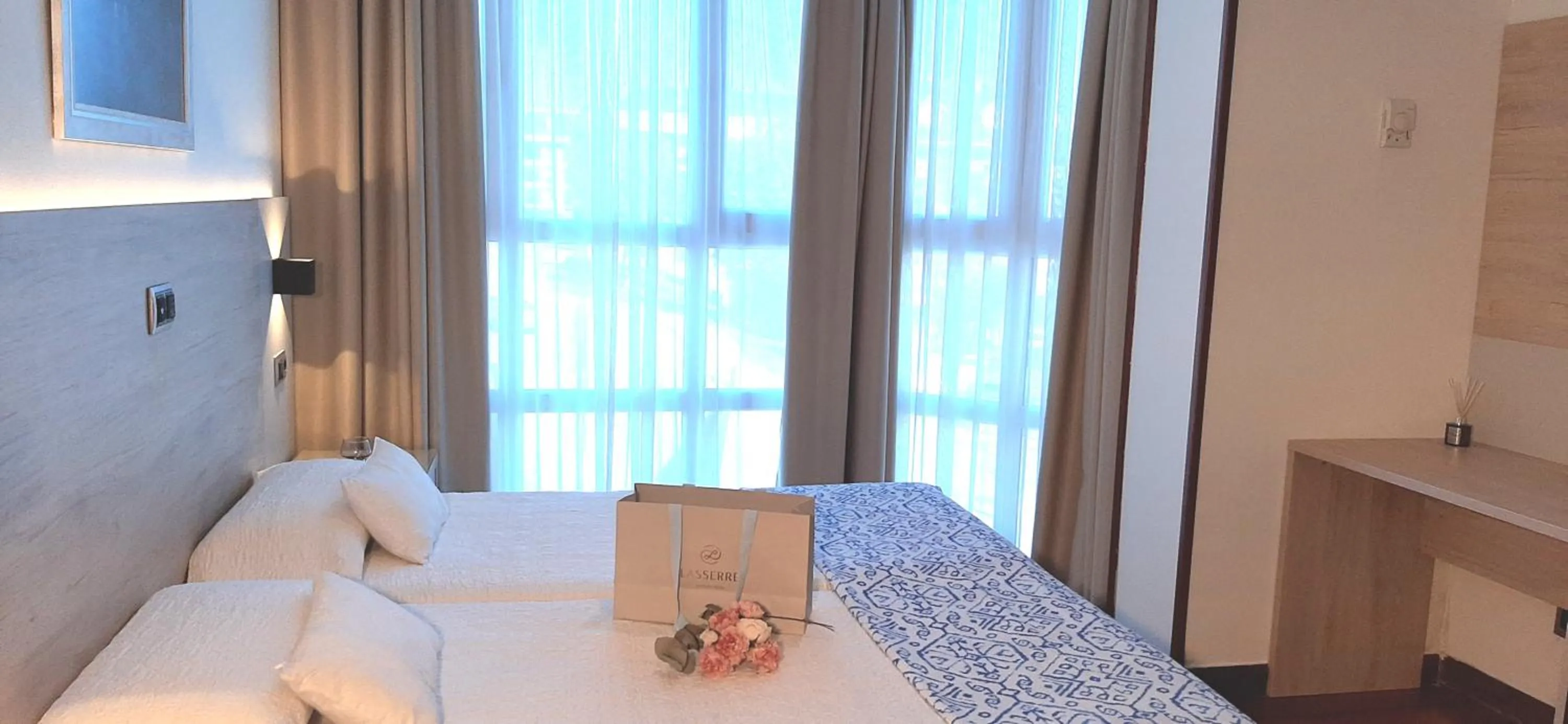 Photo of the whole room, Bed in Hotel Nueva Plaza