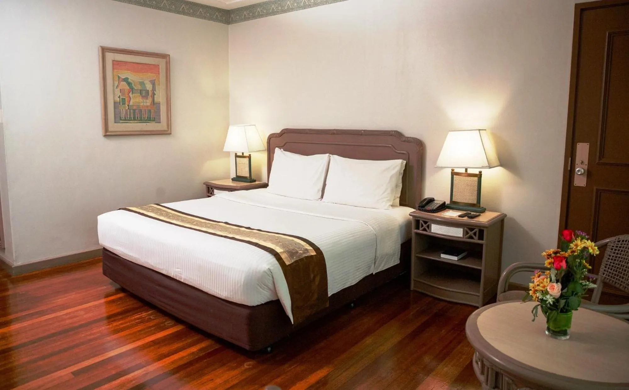 Bed in Waterfront Insular Hotel Davao