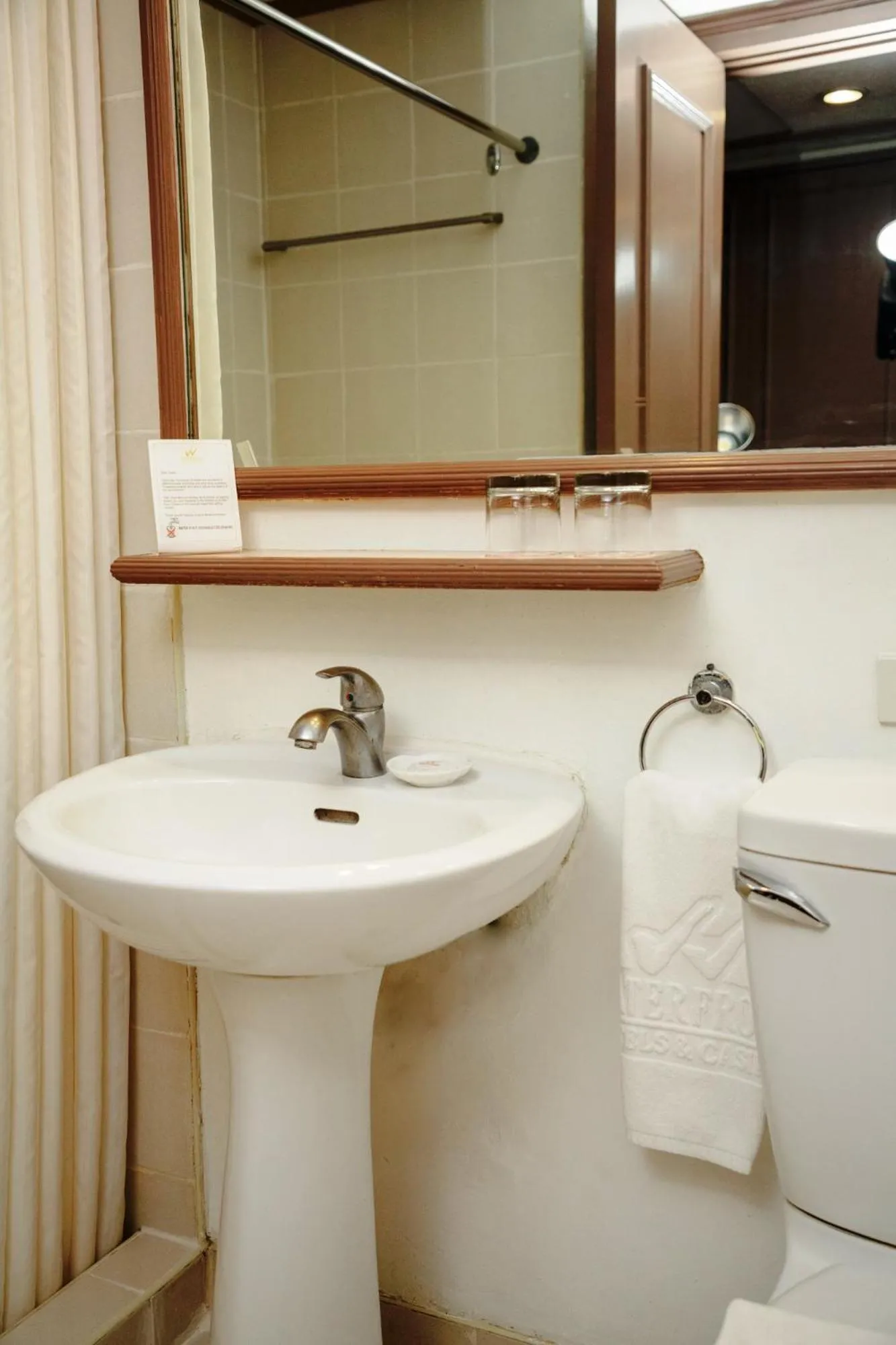 Bathroom in Waterfront Insular Hotel Davao