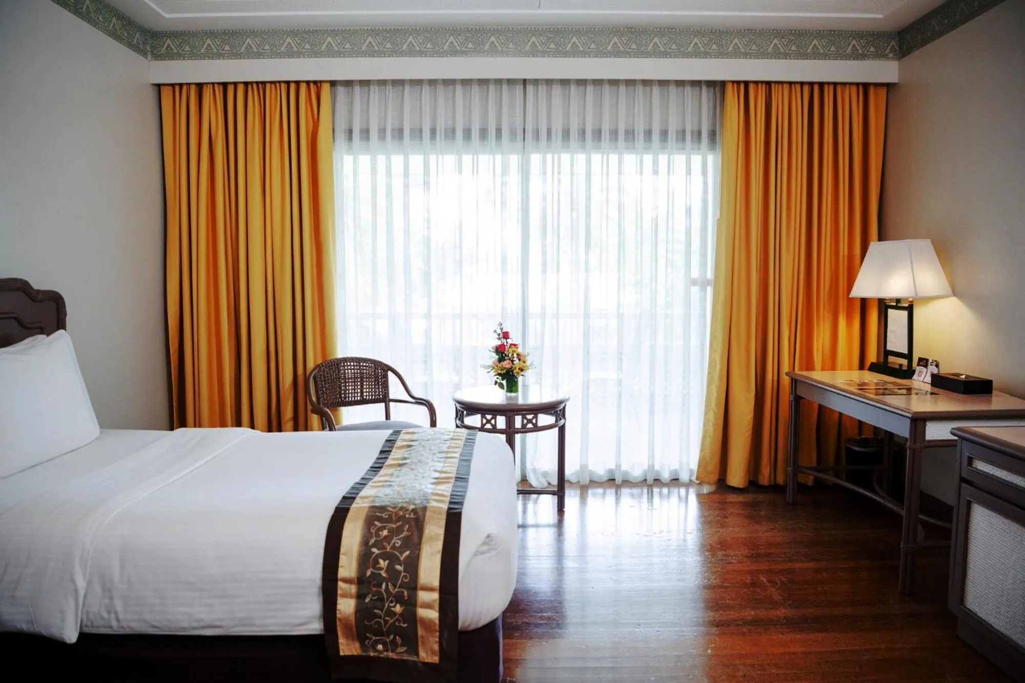 Bed in Waterfront Insular Hotel Davao