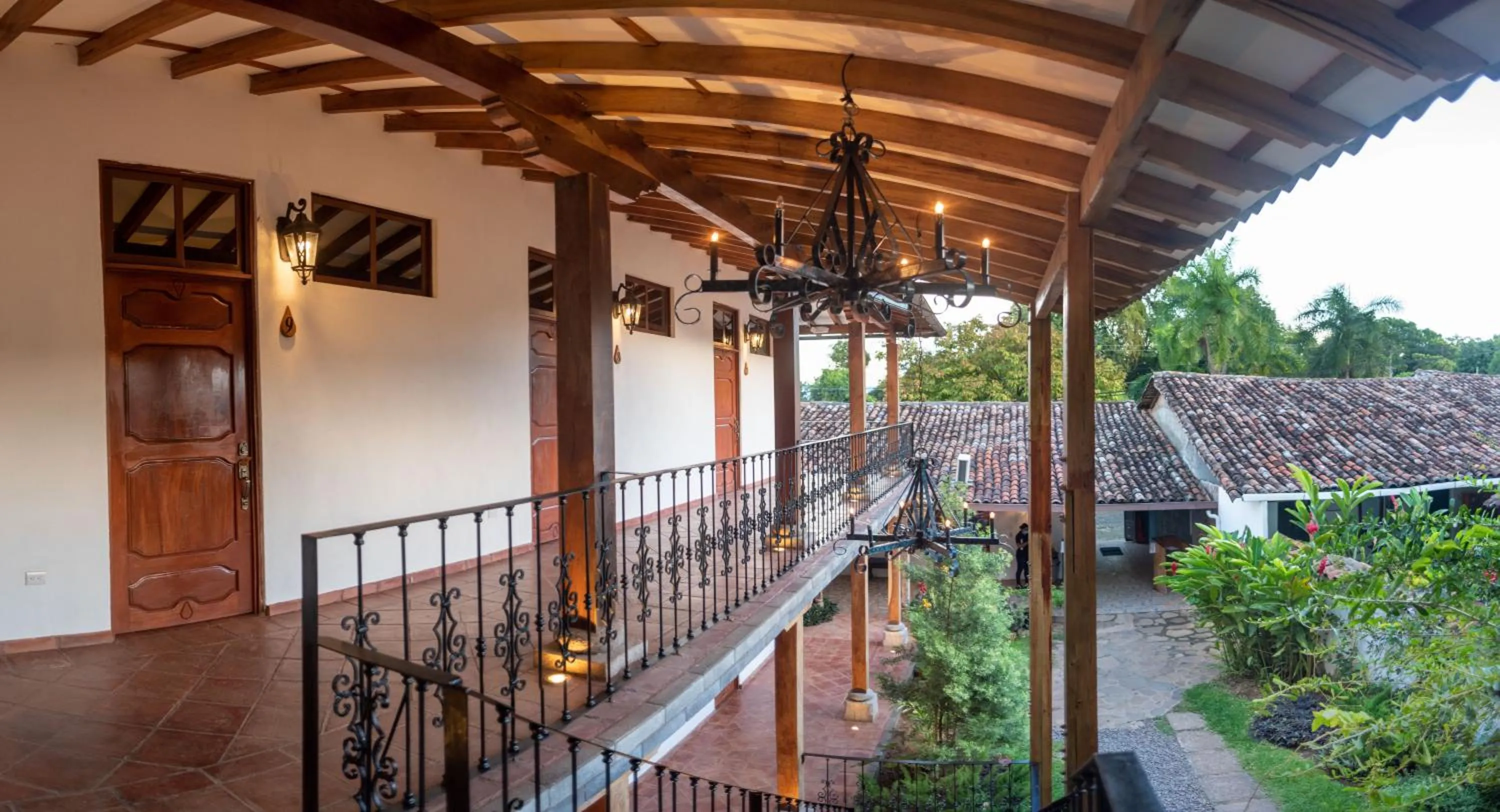 Facade/entrance in Casa 1800 Suchitoto Boutique