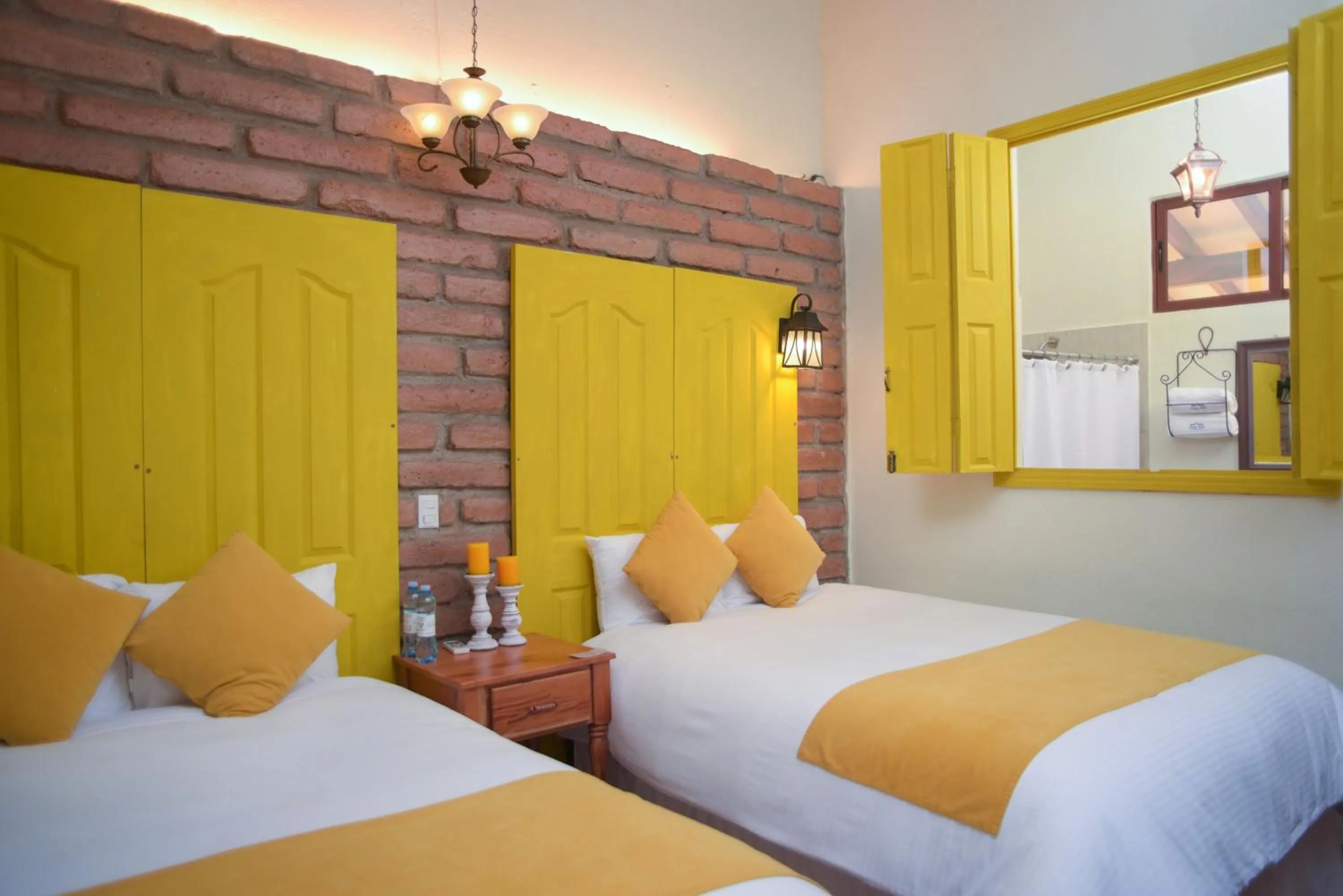 Bed in Casa 1800 Suchitoto Boutique