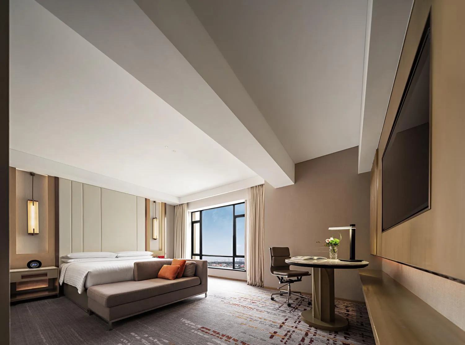 Bedroom, Bed in Renaissance Shanghai Hongqiao