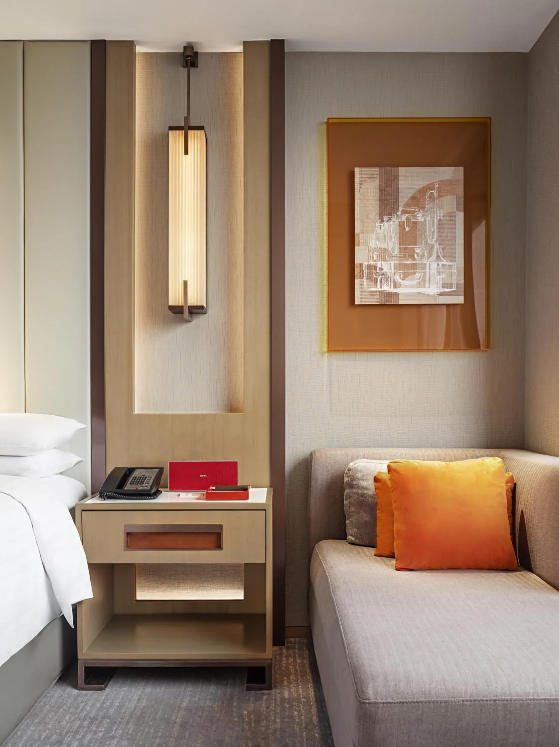 Bedroom, Bed in Renaissance Shanghai Hongqiao