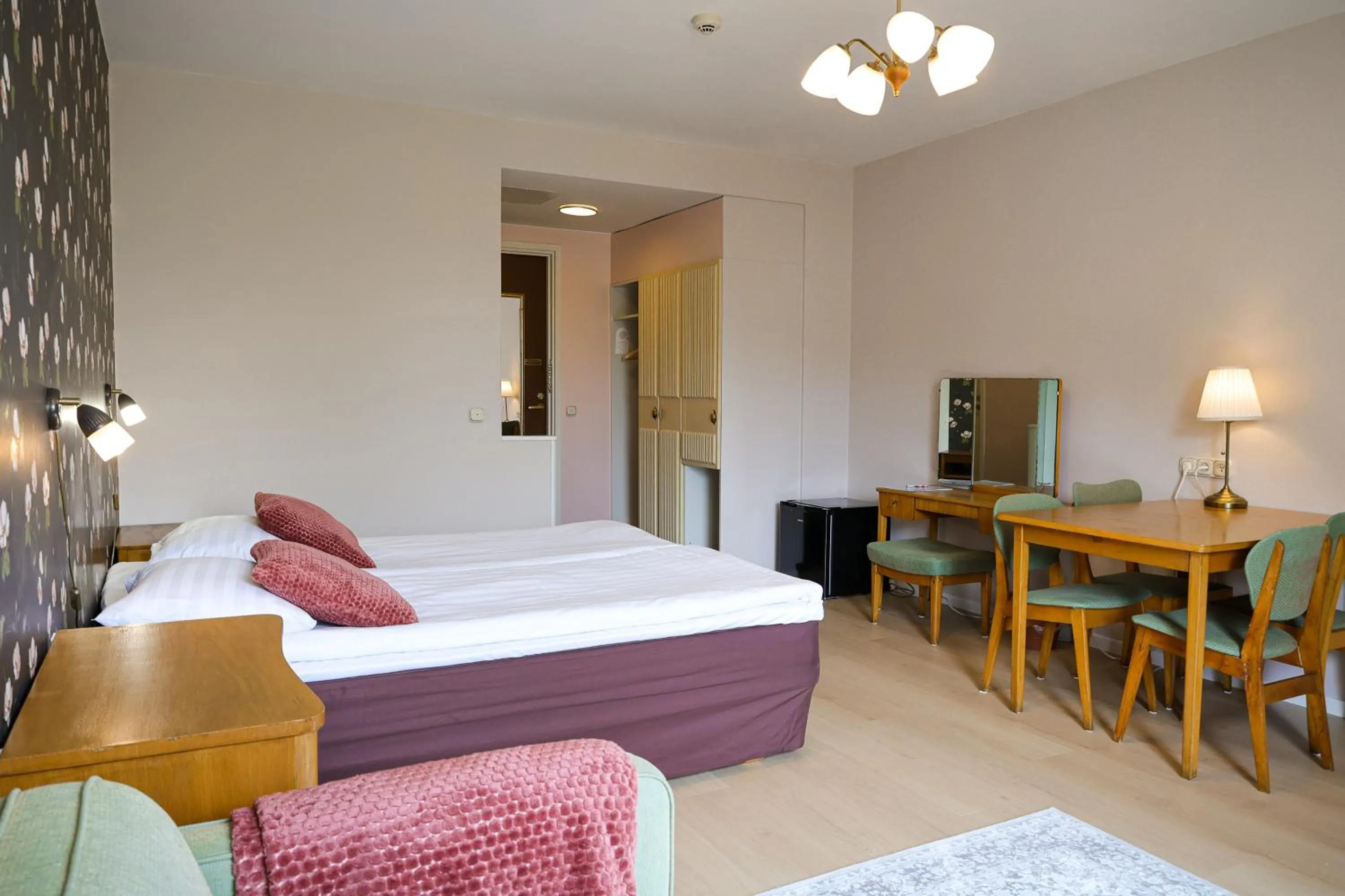 Bedroom, Bed in Hotel Merihovi