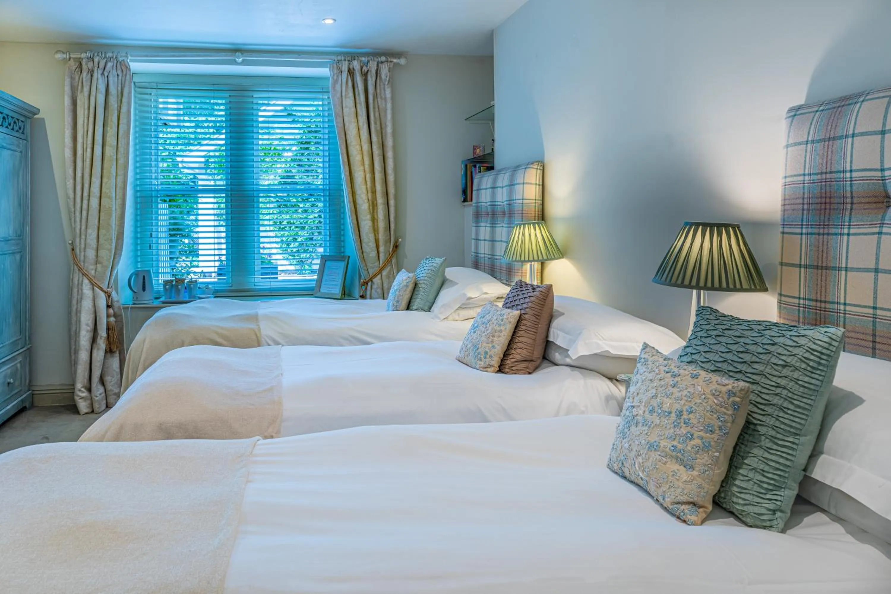 Bedroom, Bed in Lorne House Bed & Breakfast