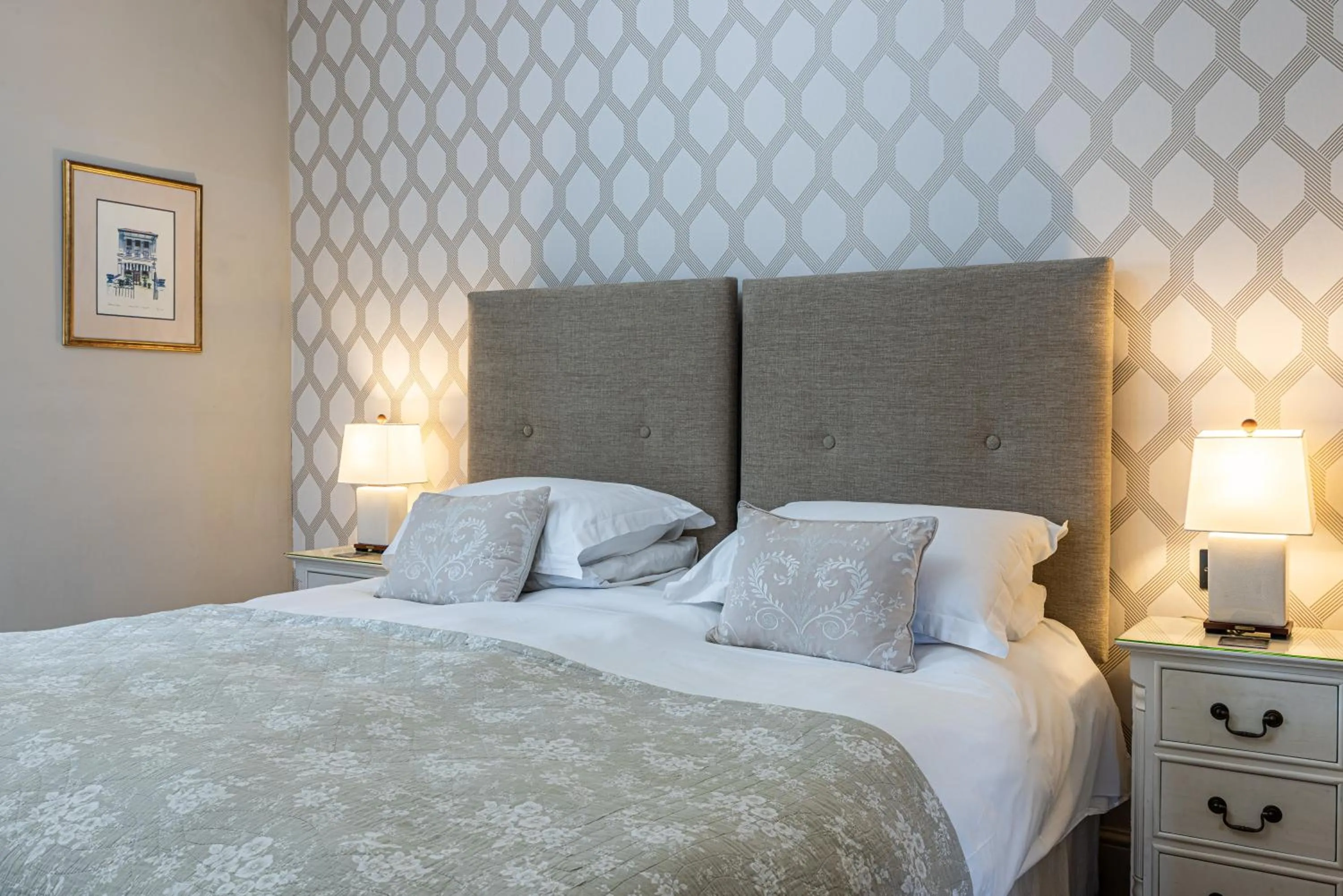 Bedroom, Bed in Lorne House Bed & Breakfast