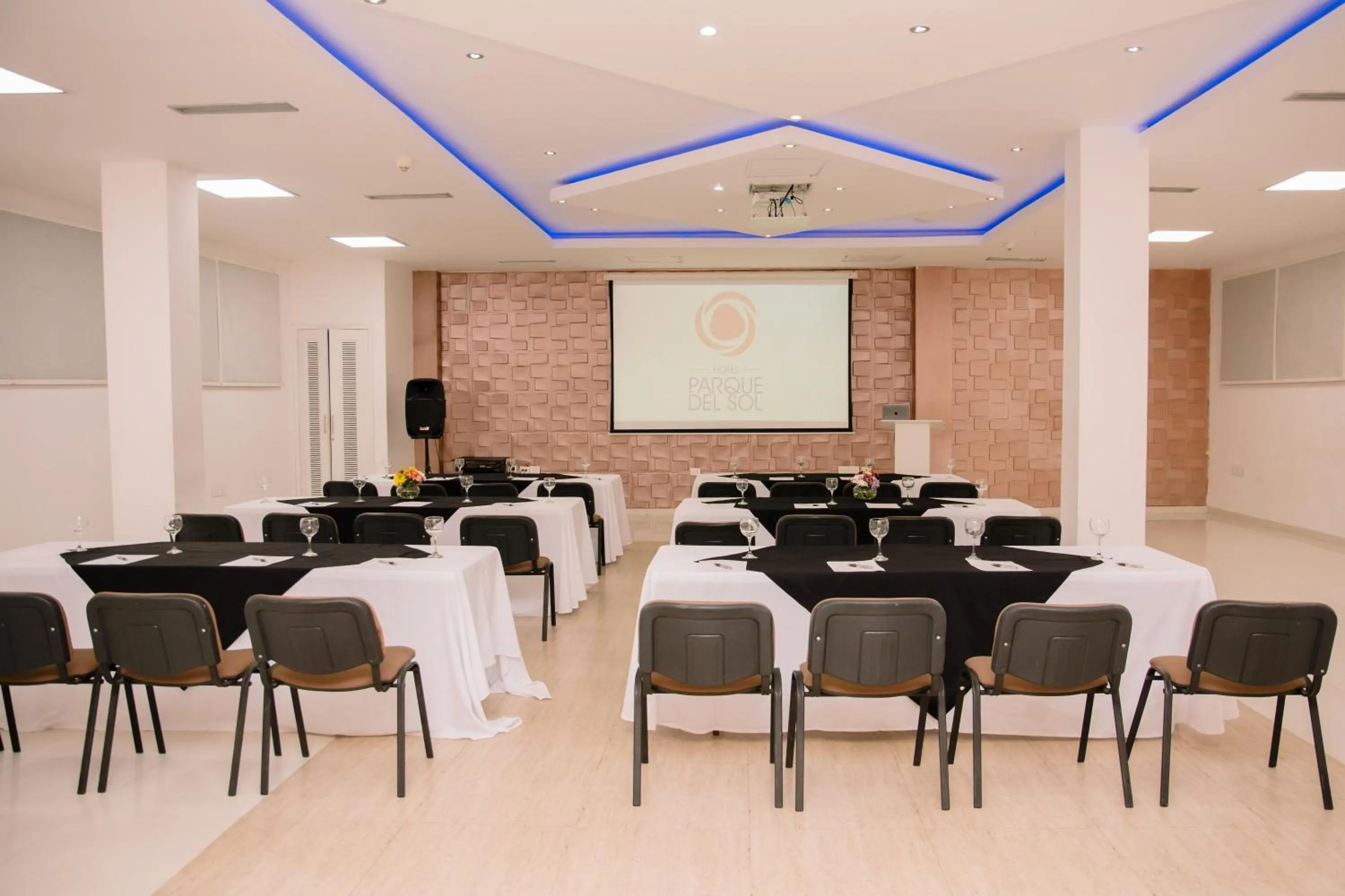 Meeting/conference room in Hotel Parque Del Sol