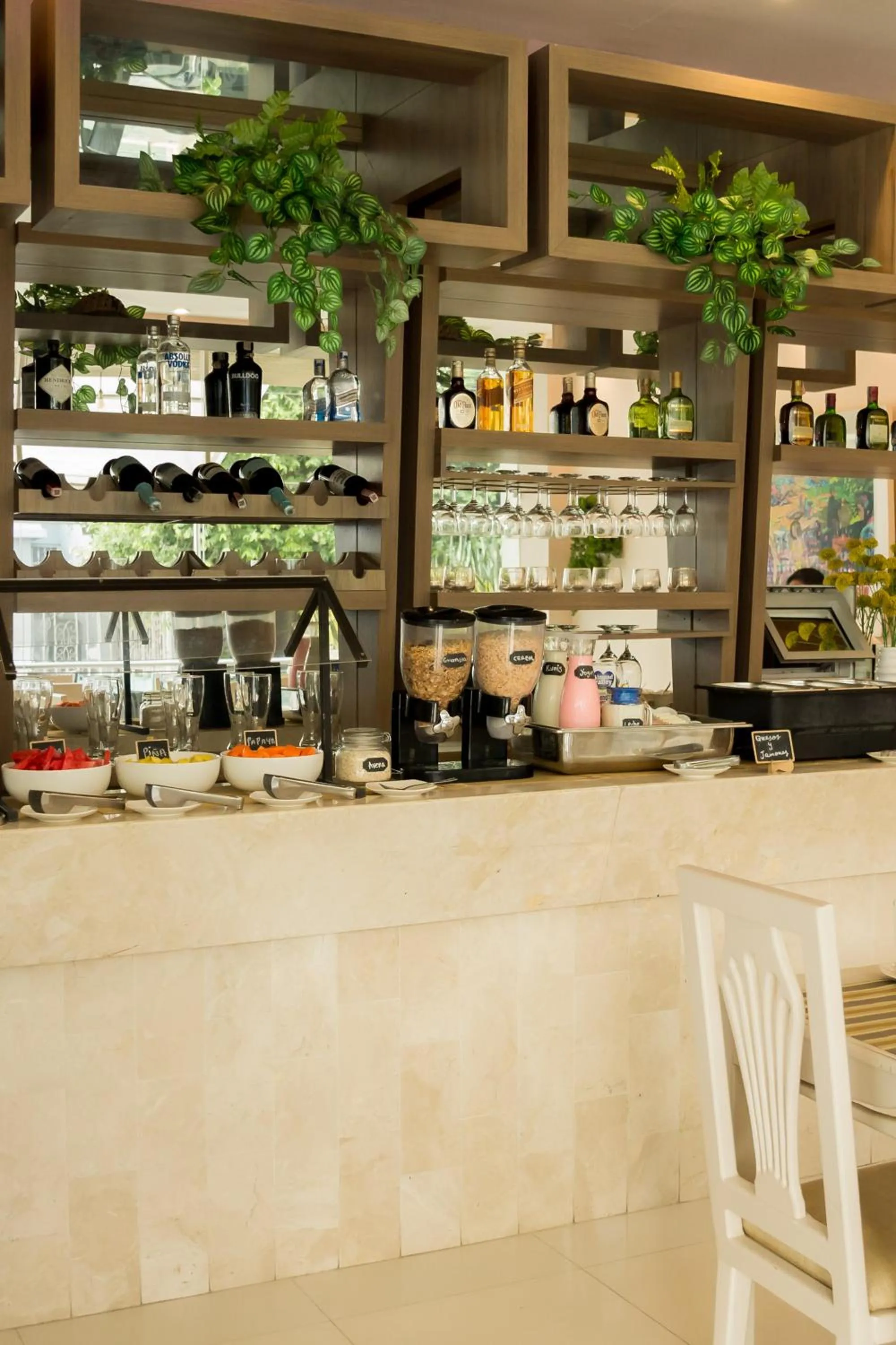 Restaurant/places to eat in Hotel Parque Del Sol