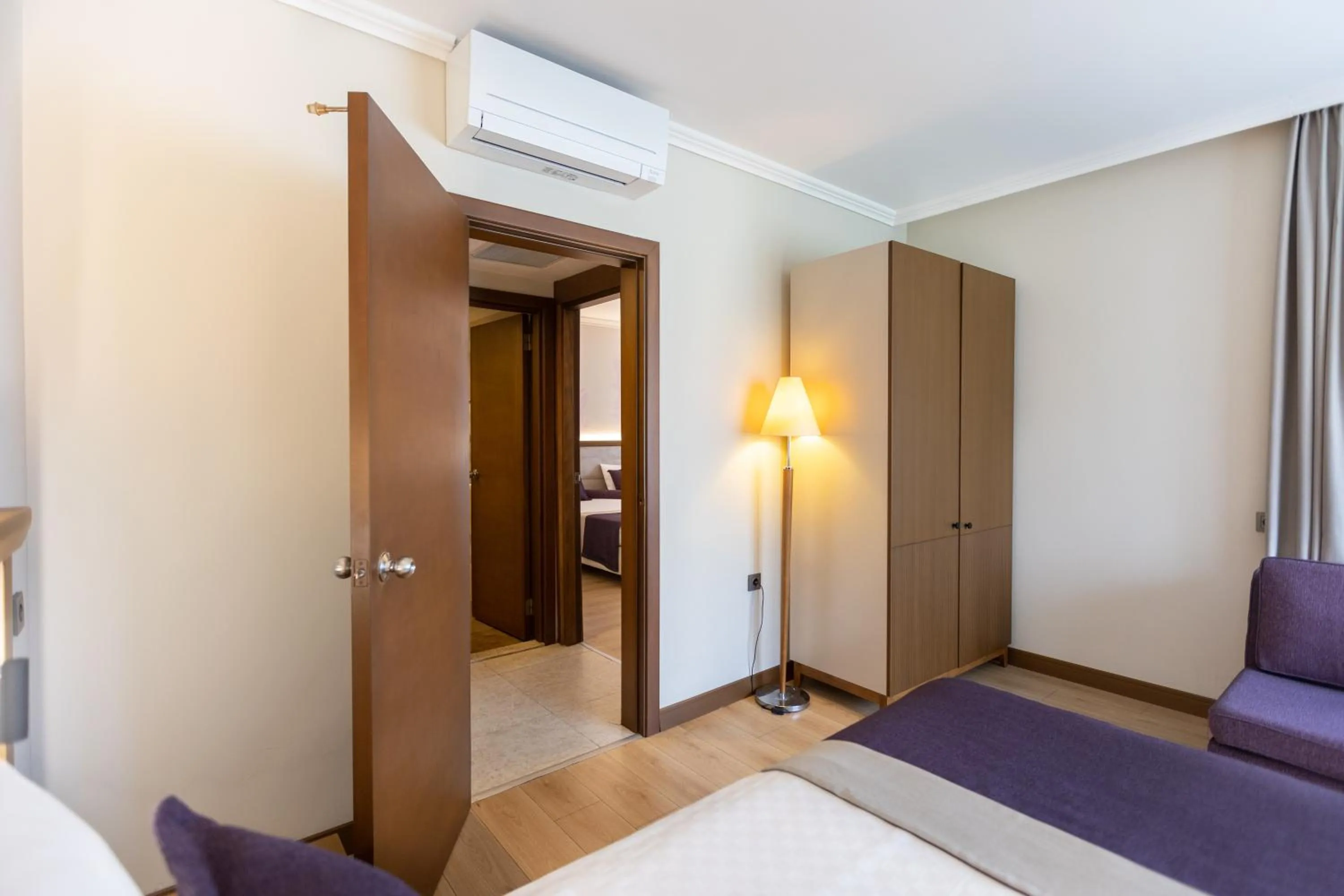 Bed in Club Hotel Felicia Village