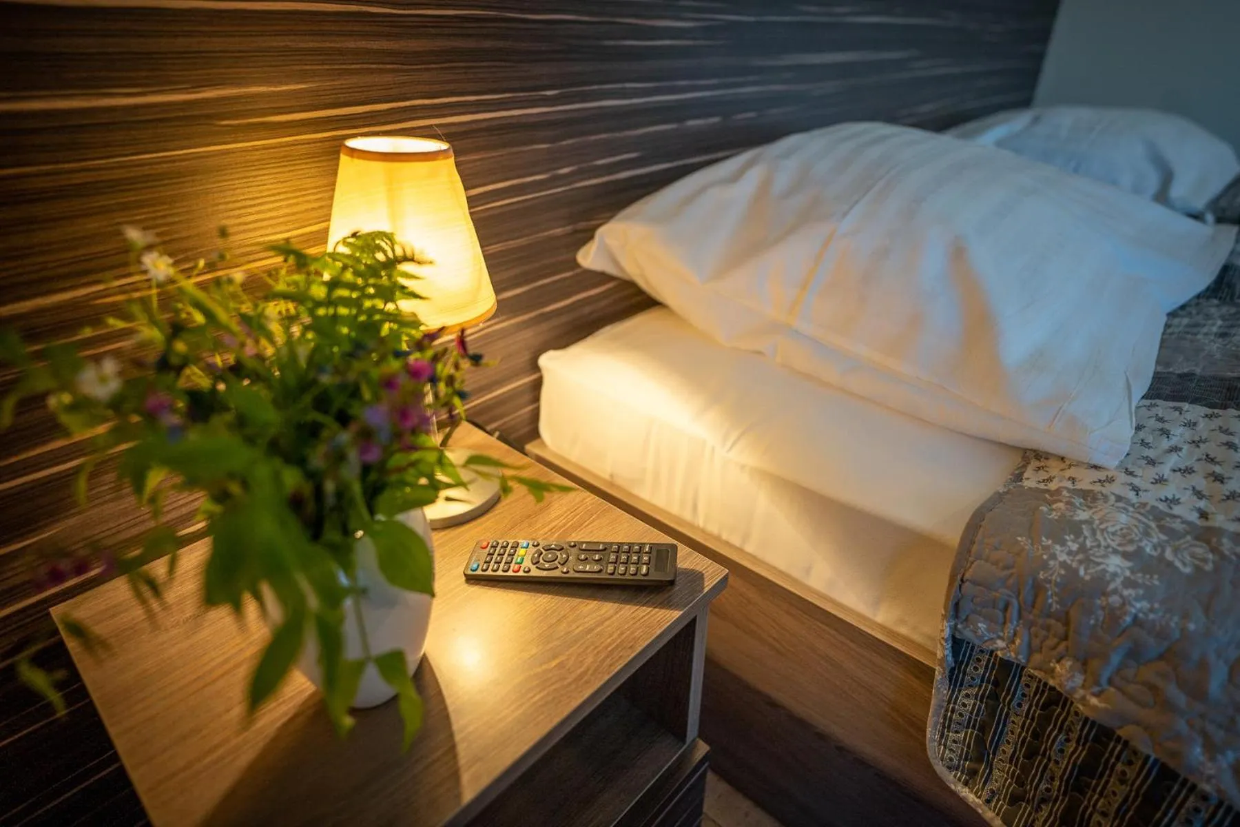 Decorative detail, Bed in Osada Koszałkowo Wieżyca