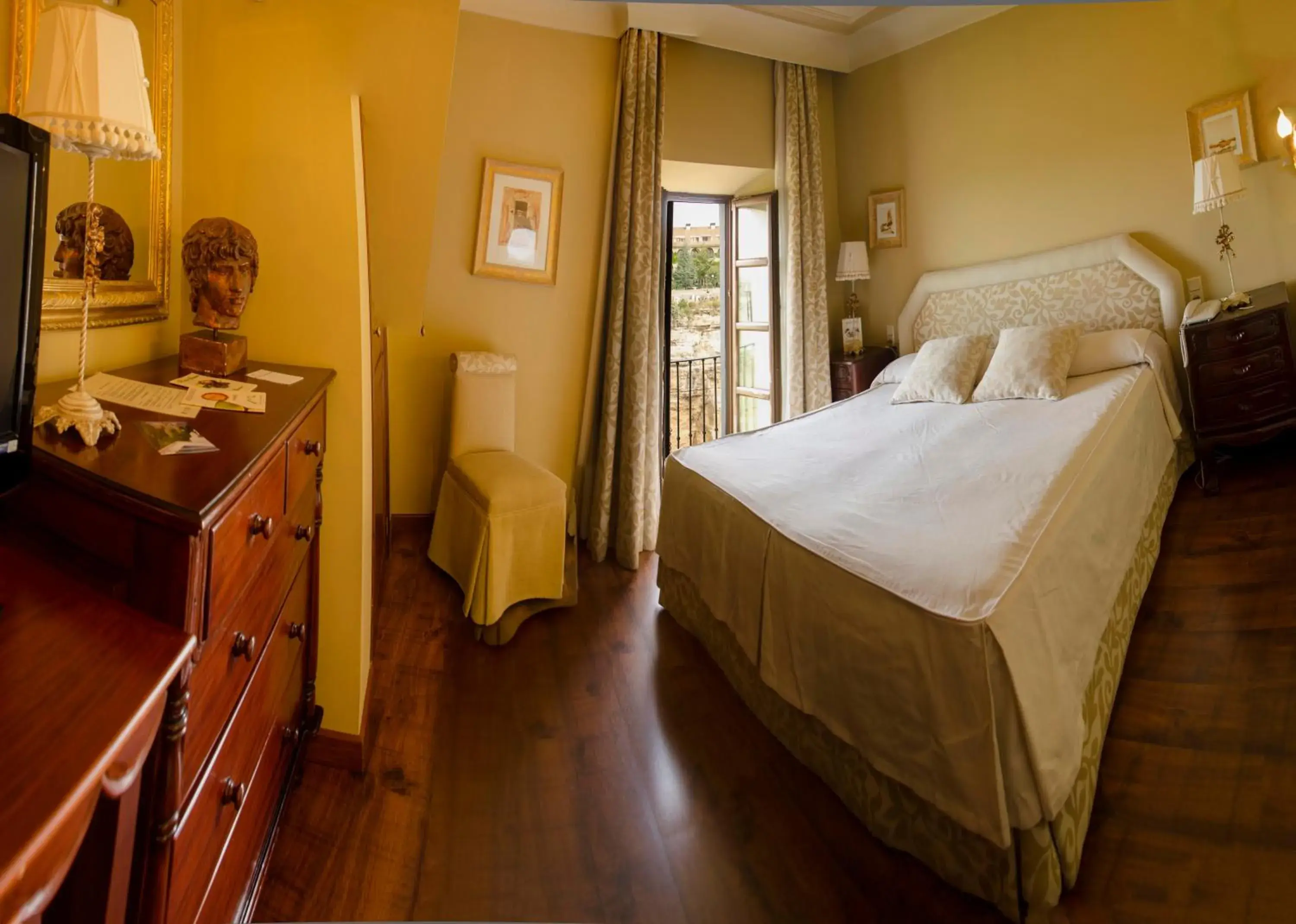 Double or Twin Room with View in Hotel Montelirio Double or Twin Room with View in Hotel Montelirio