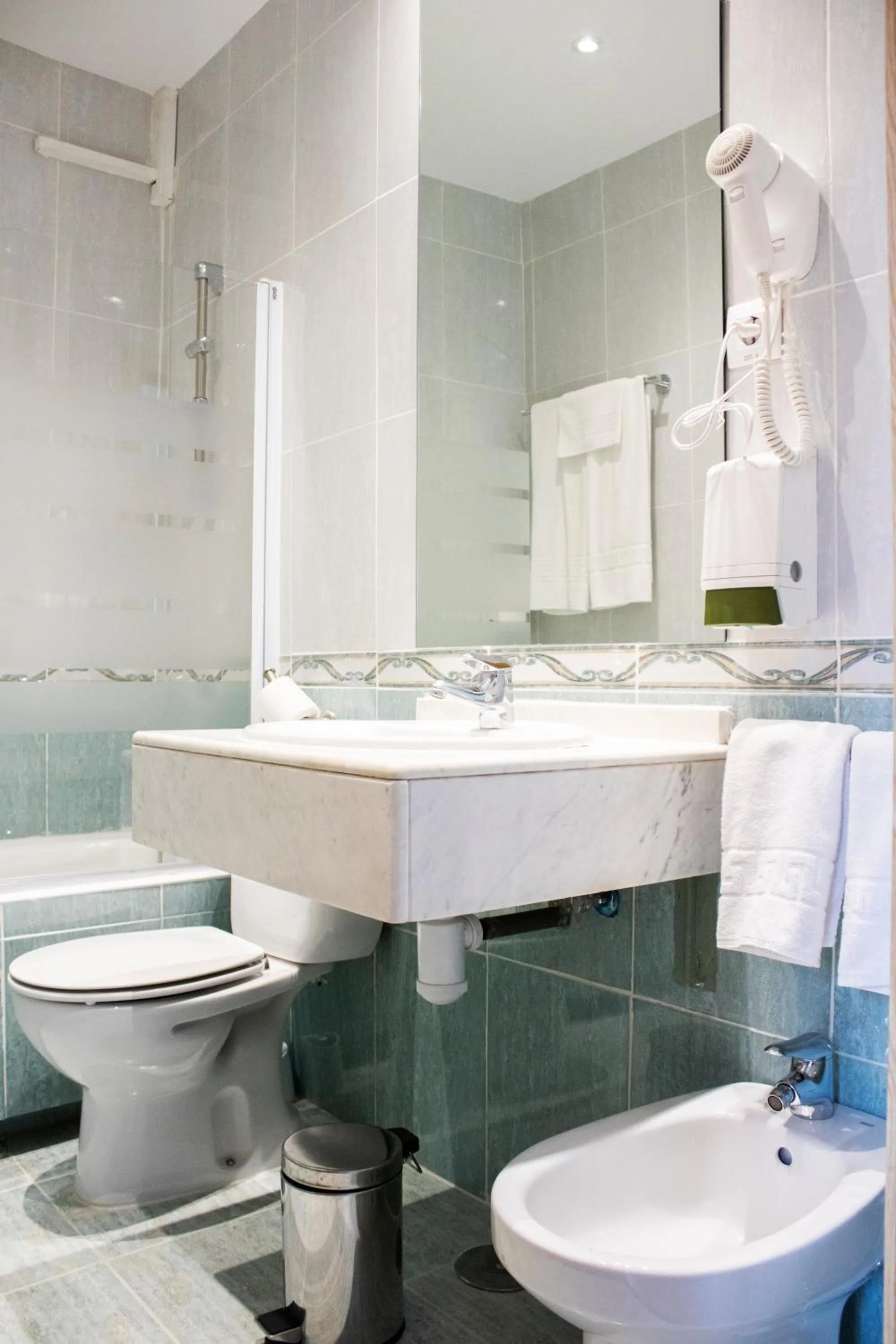 Bathroom in Madrisol