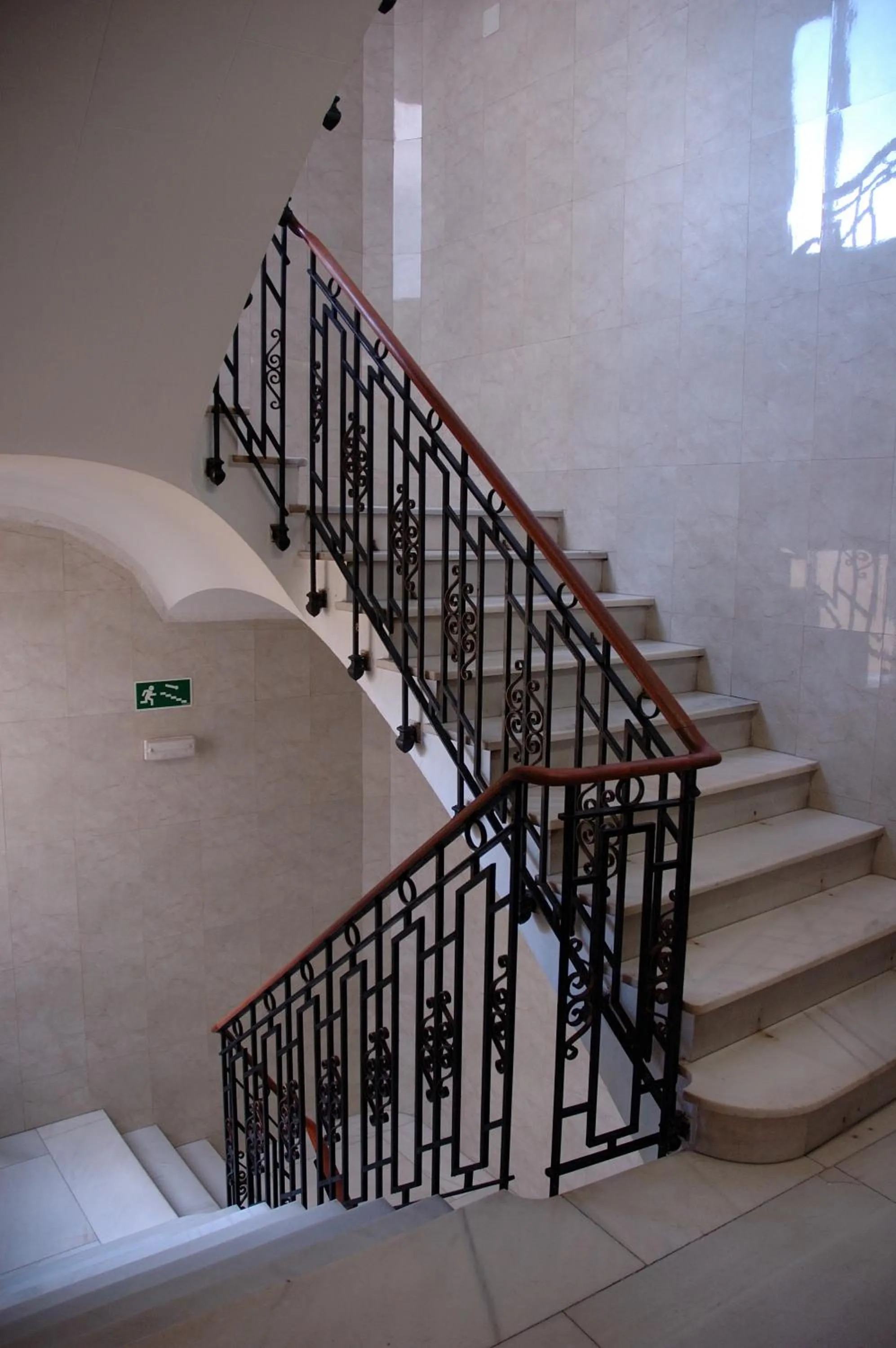 Area and facilities in Madrisol