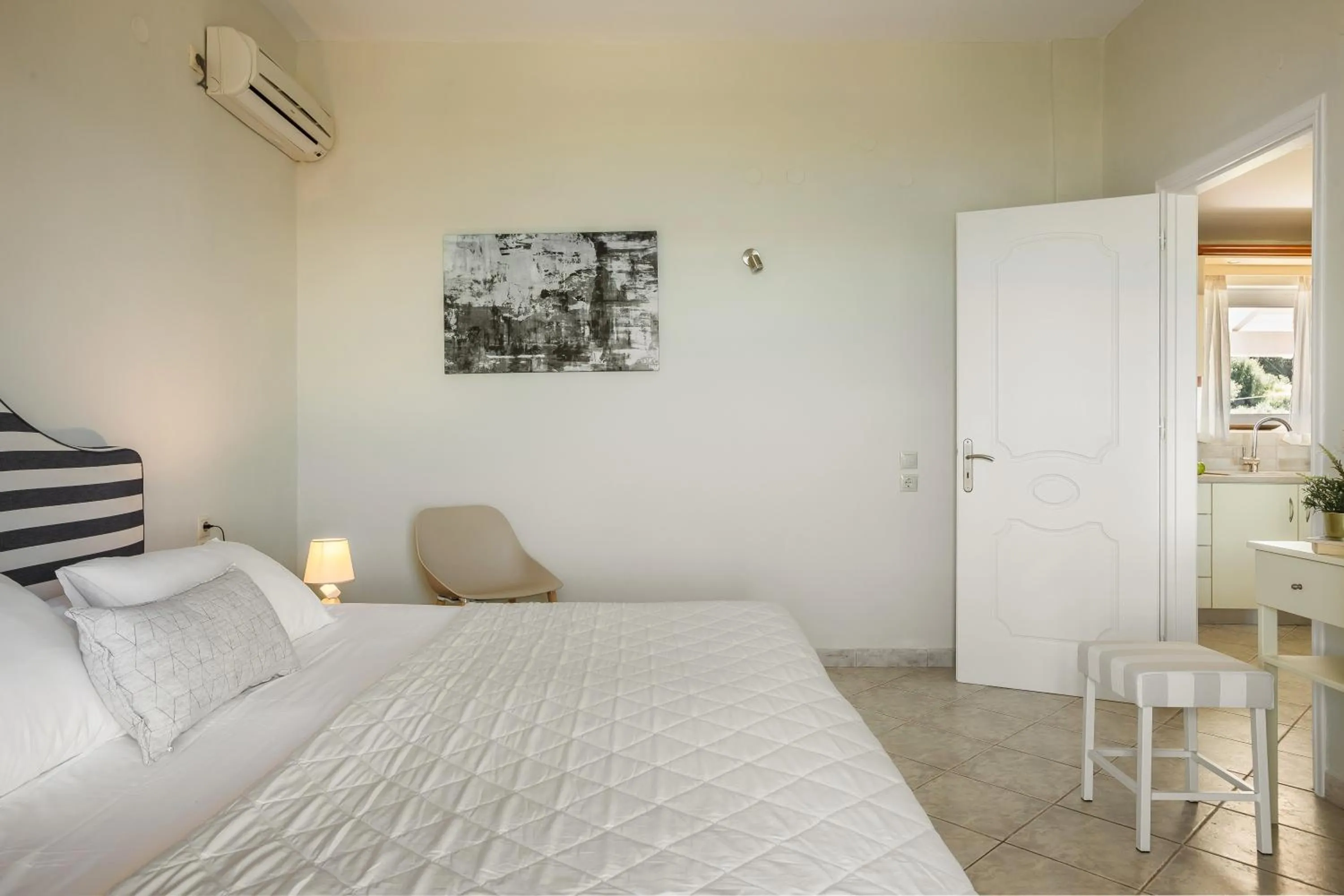Photo of the whole room, Bed in Panorama Fanari studios and apartments
