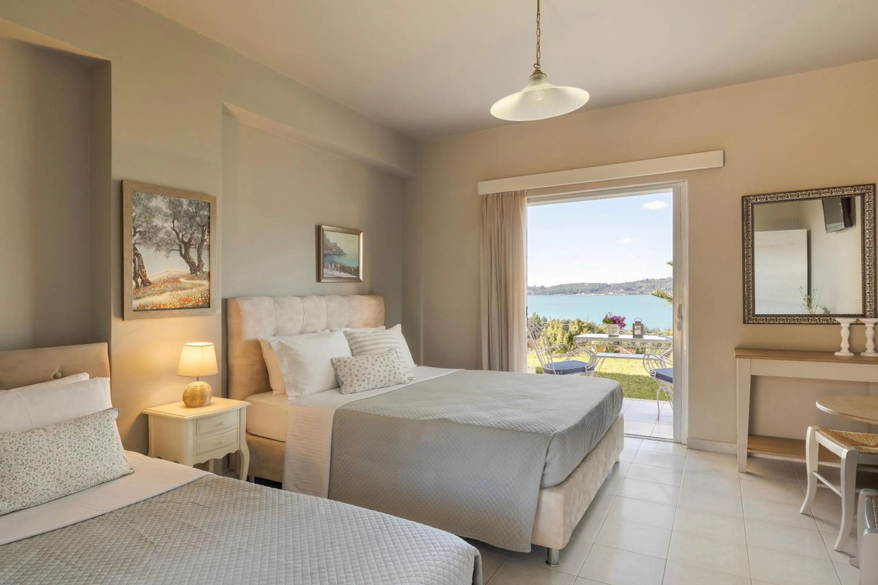 Bed in Panorama Fanari studios and apartments