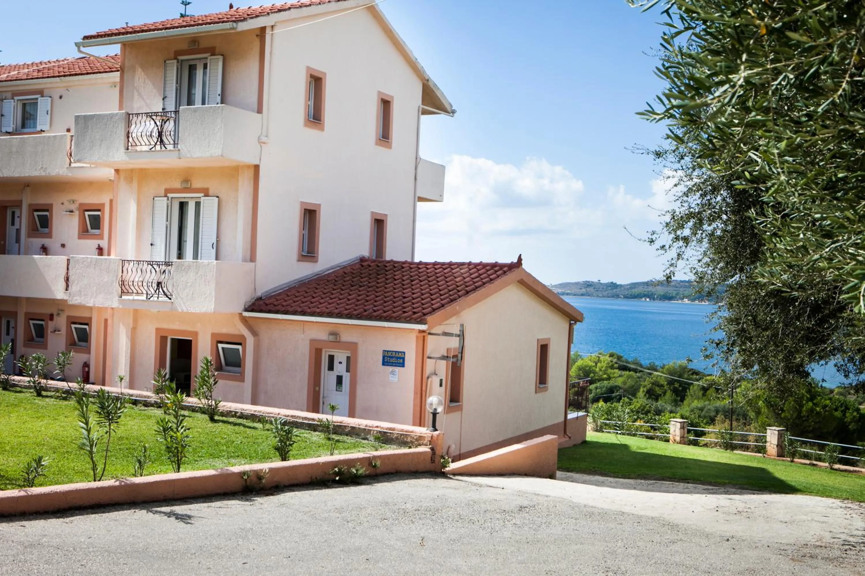 Bird's eye view in Panorama Fanari studios and apartments