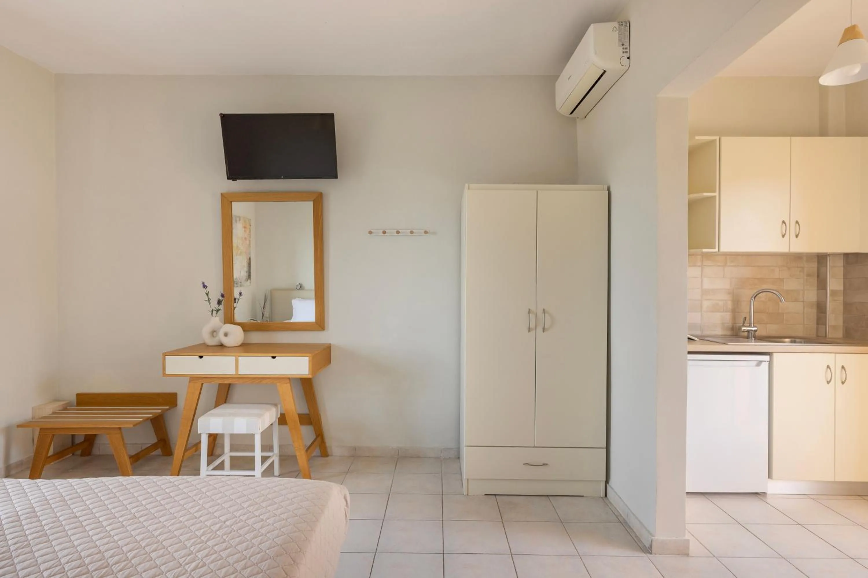 Kitchen or kitchenette in Panorama Fanari studios and apartments