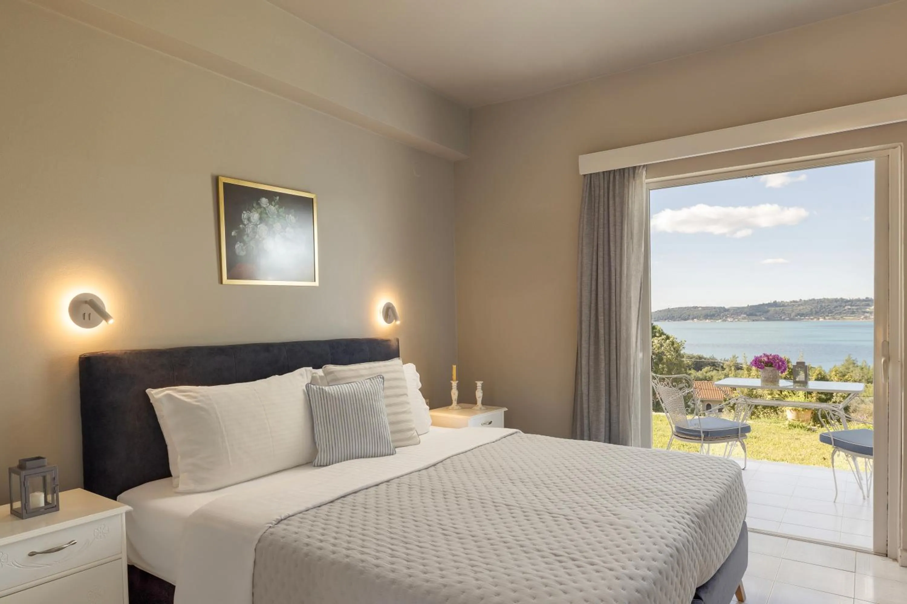 Natural landscape, Bed in Panorama Fanari studios and apartments