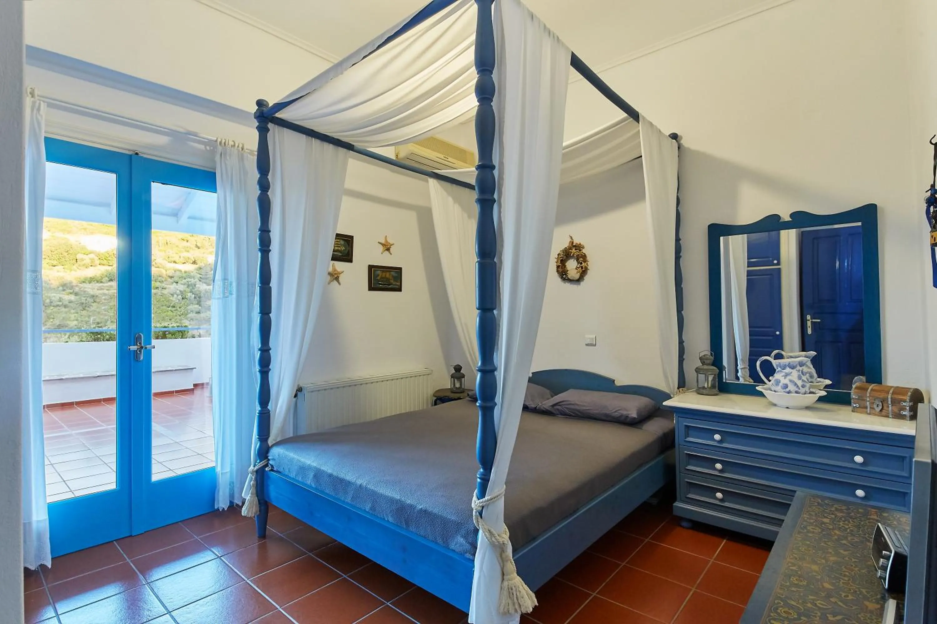 Bedroom, Bed in Kerame Studios & Apartments