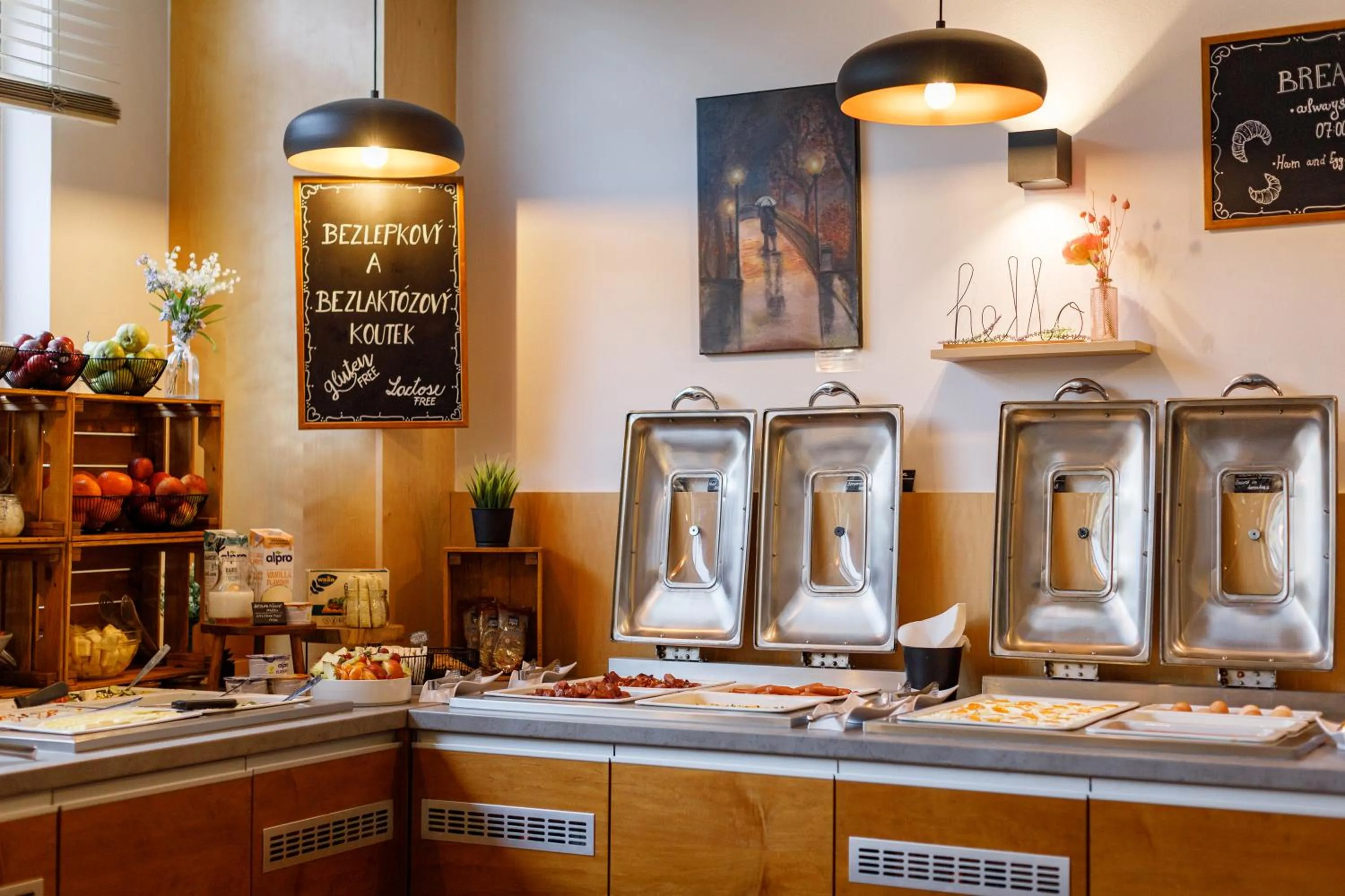 Buffet breakfast in Hotel Vista