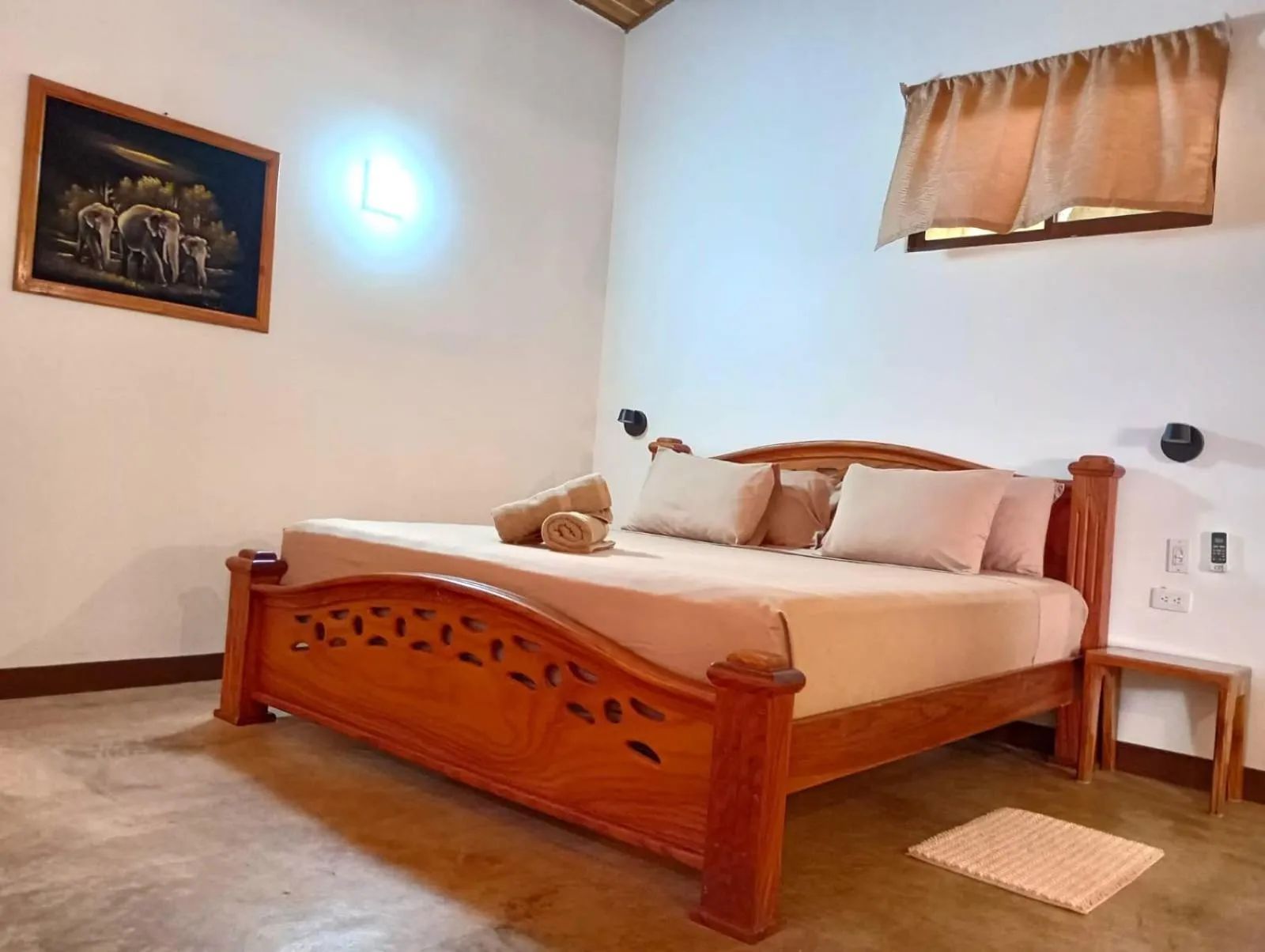 Bed in TamaHostel & Glamping