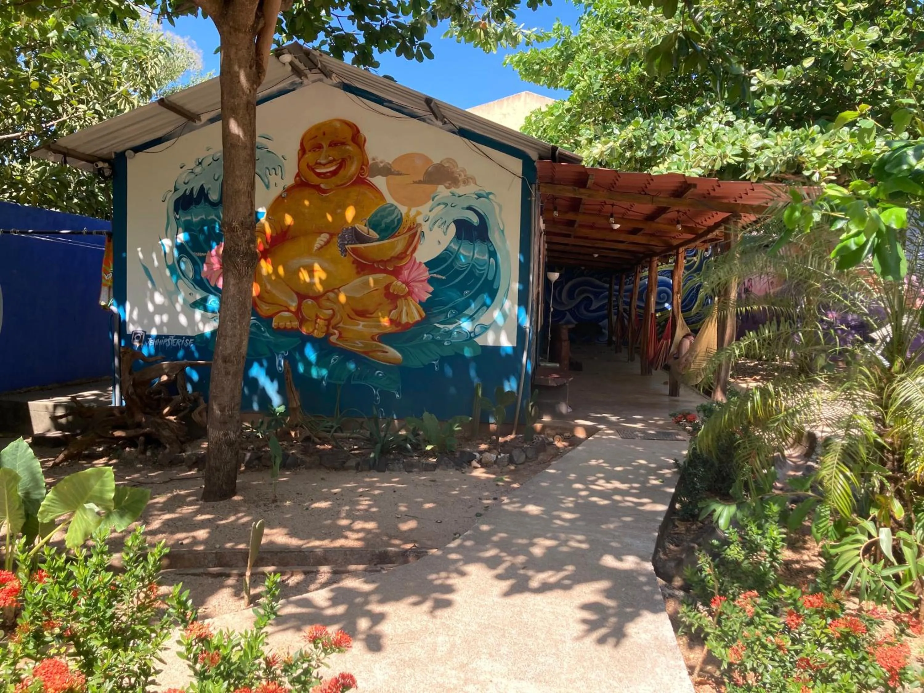 TamaHostel & Glamping