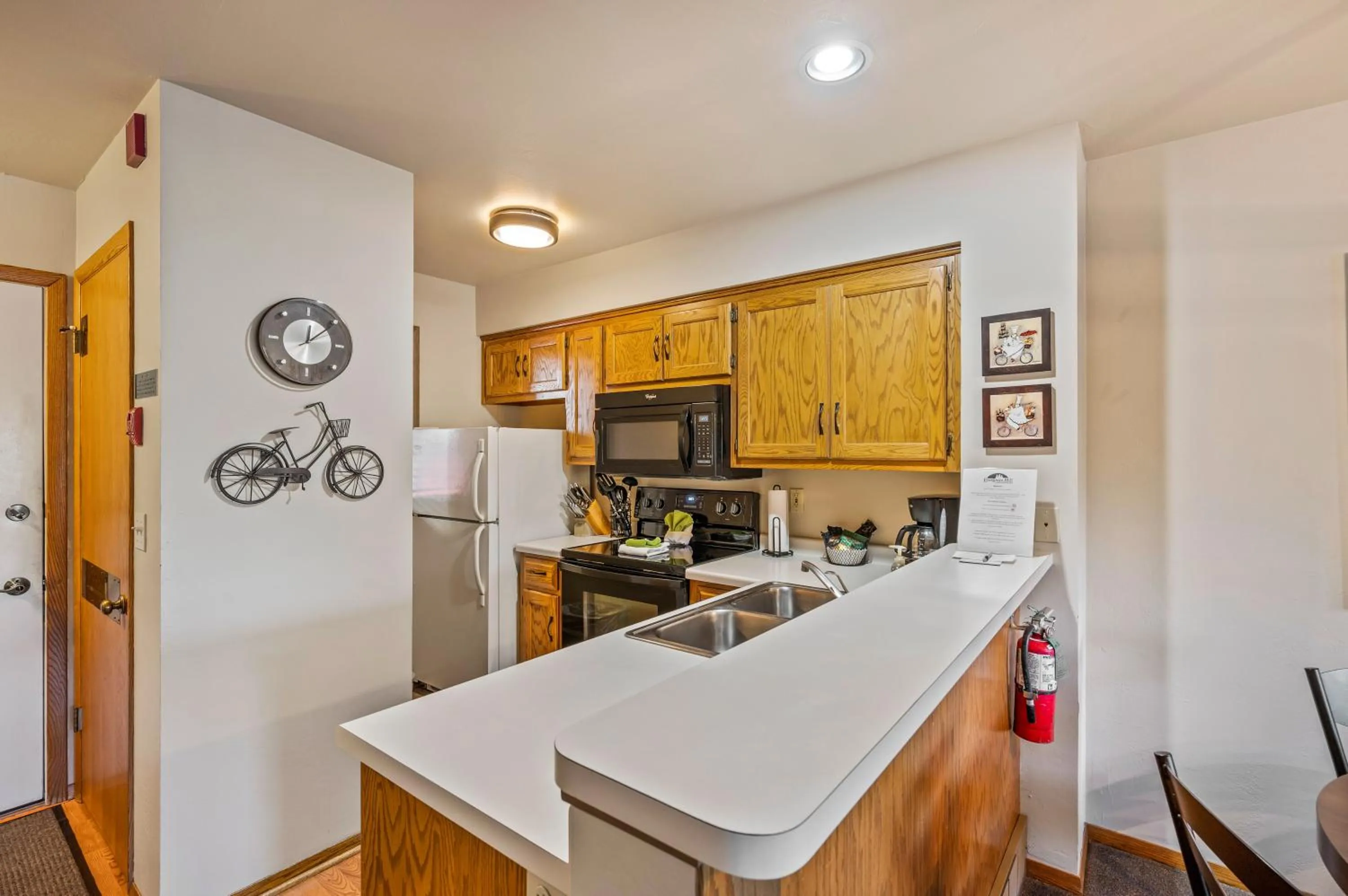 kitchen in Evergreen Hill Condominiums