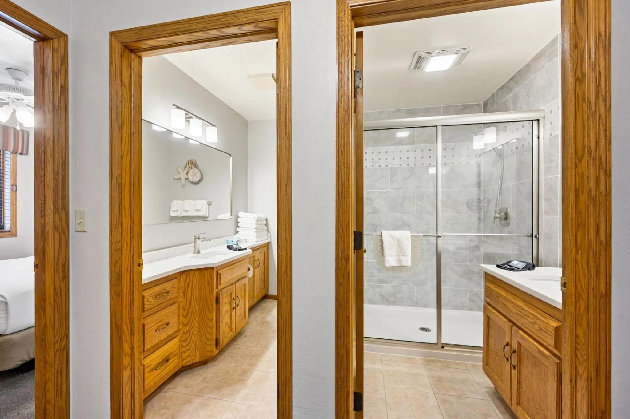 Bathroom in Evergreen Hill Condominiums