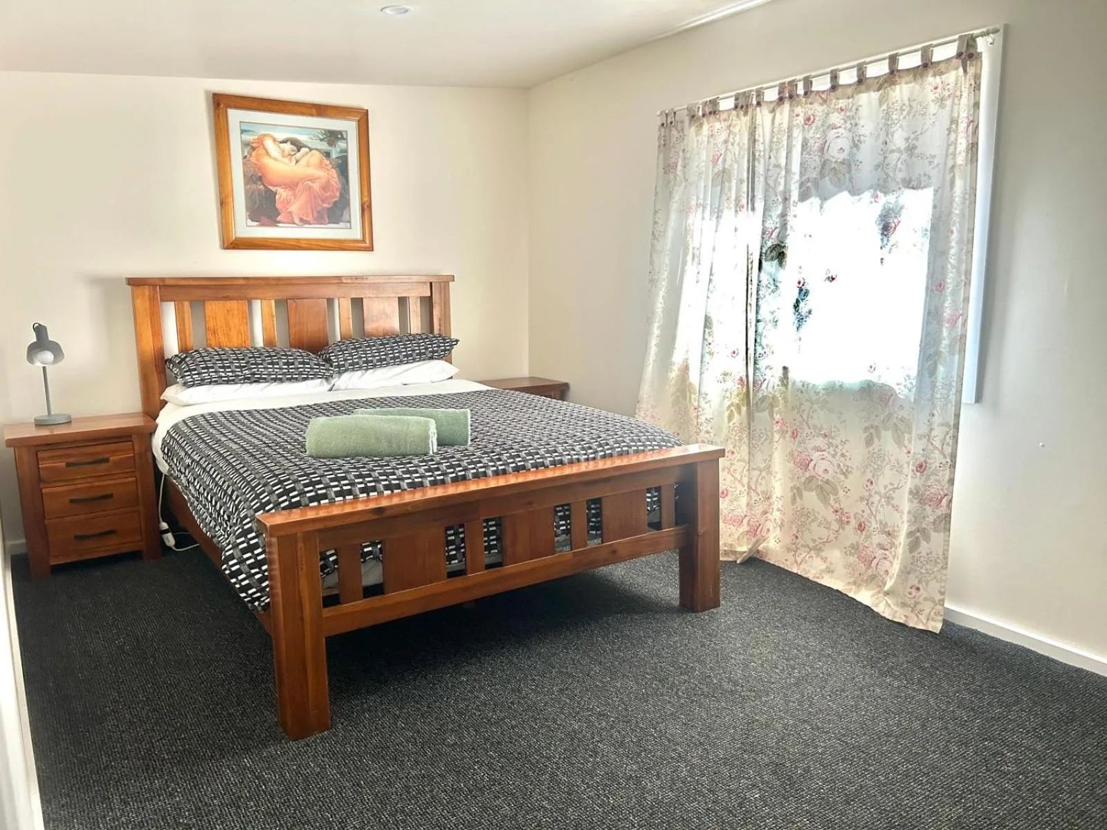 Bed in The Black Sparrow