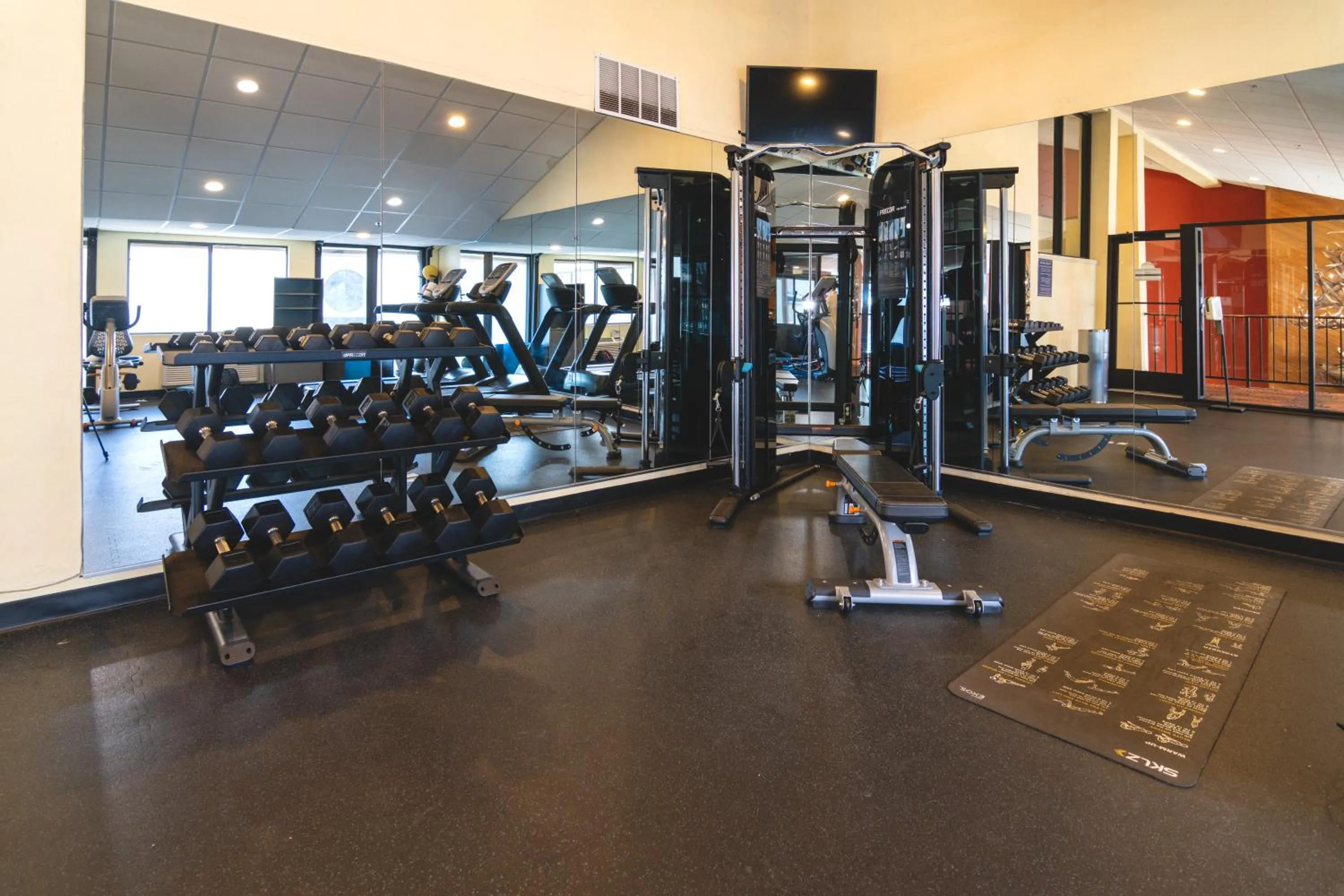 Fitness centre/facilities in Days Hotel by Wyndham Flagstaff