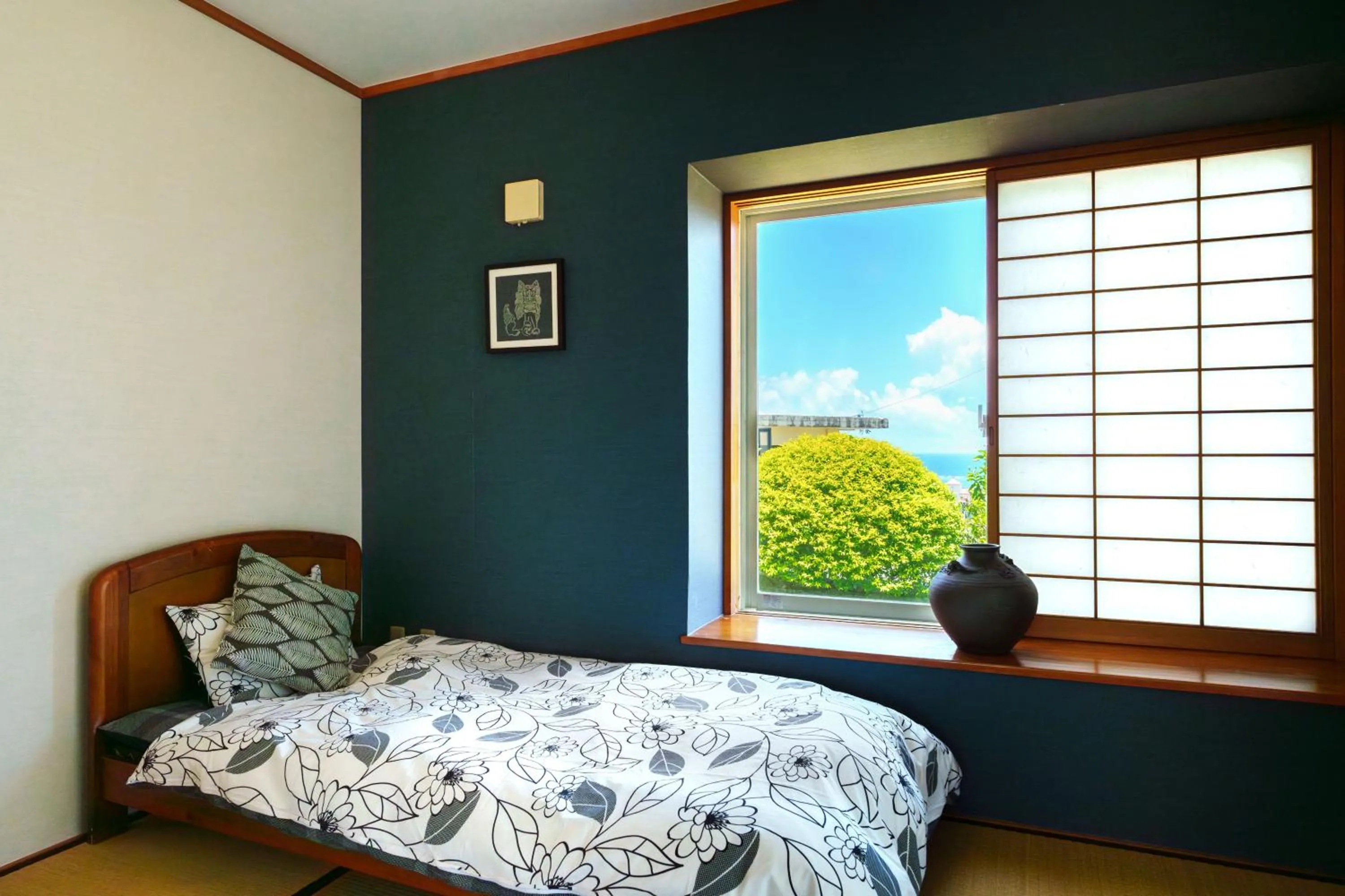 Bedroom, Bed in Hills Villa Miyakojima