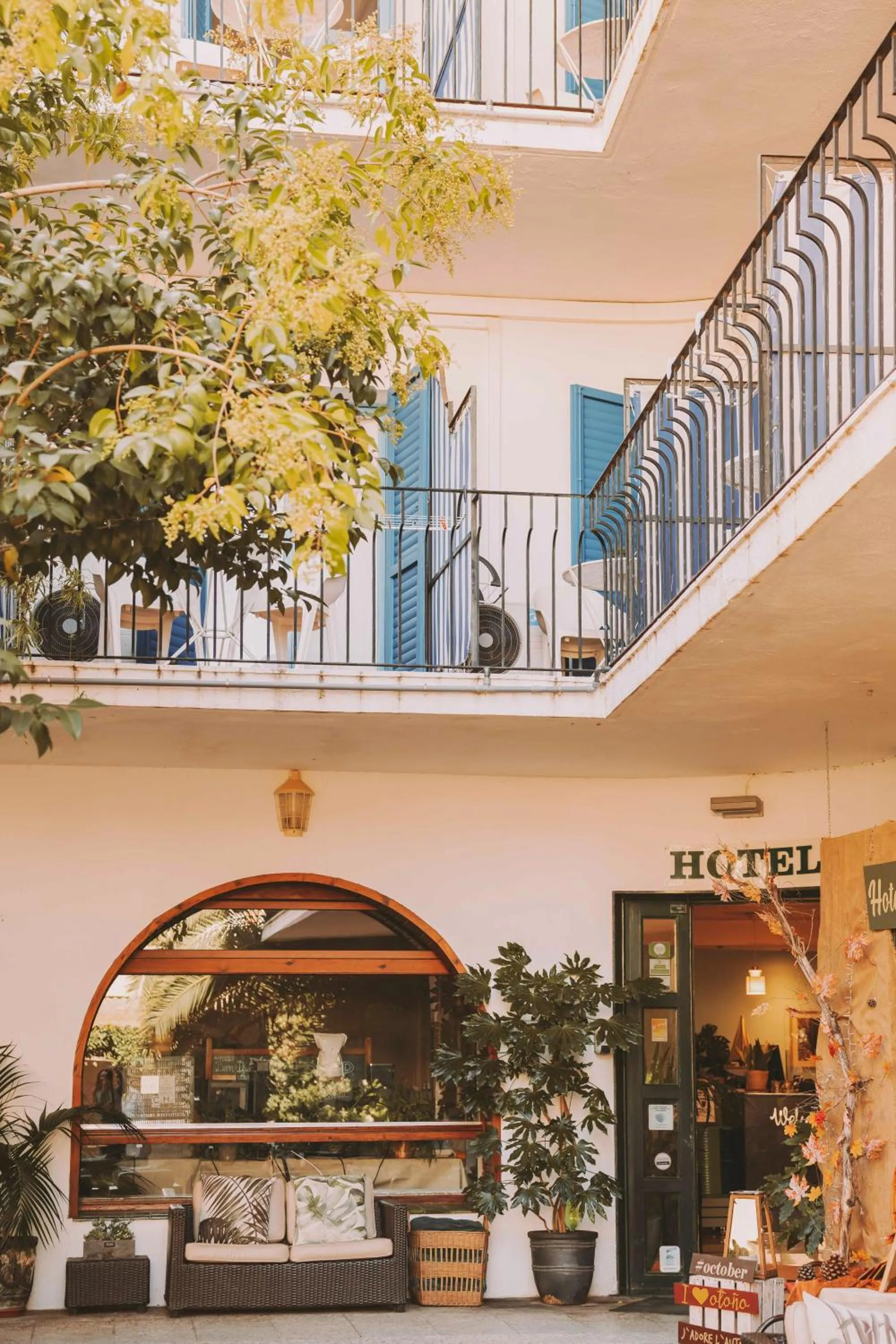 Property building in Hotel Bell Repos