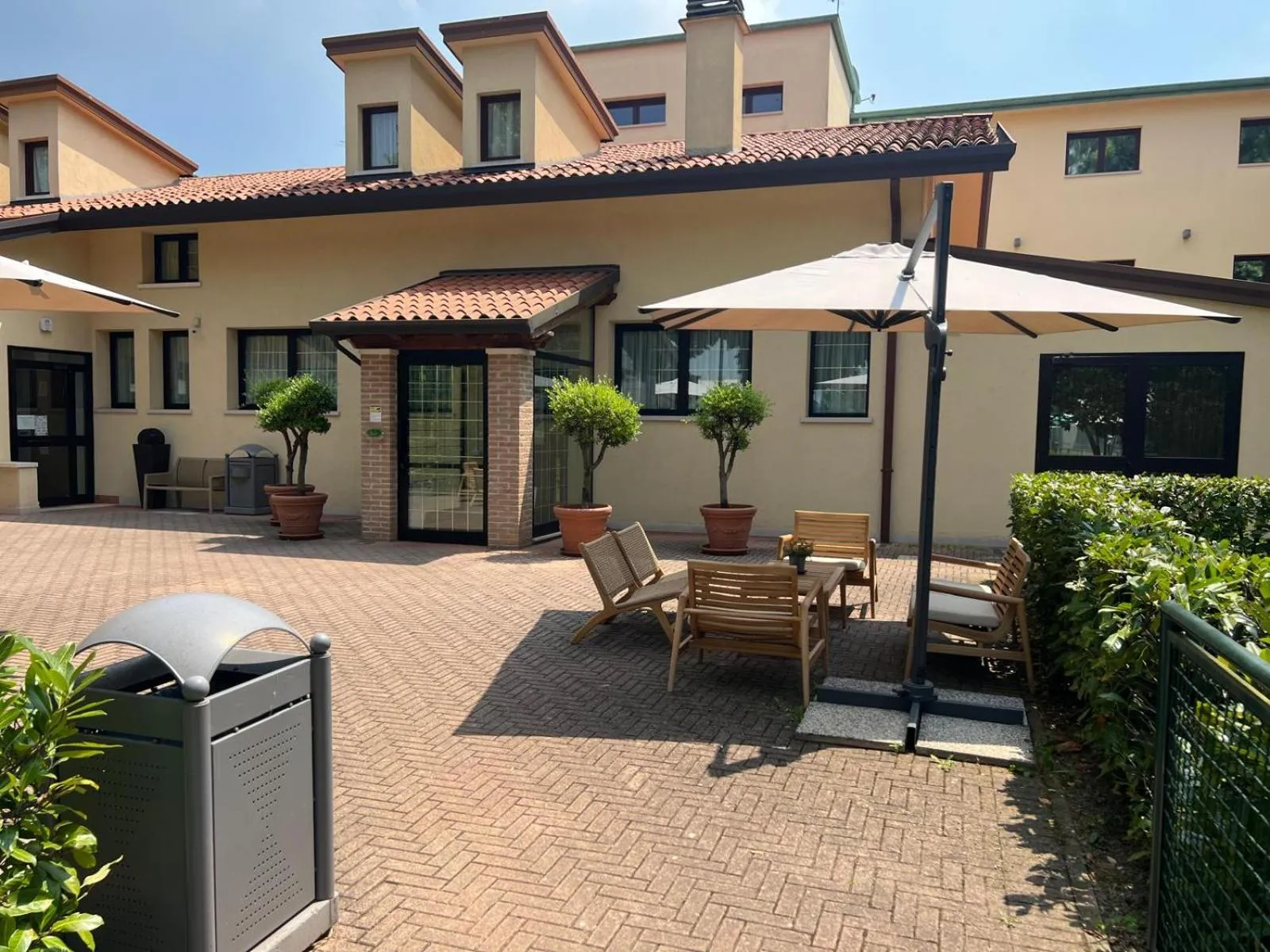 Property building in GREEN GARDEN Resort - Smart Hotel