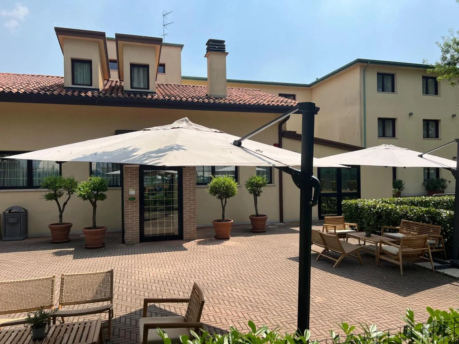 Property building in GREEN GARDEN Resort - Smart Hotel