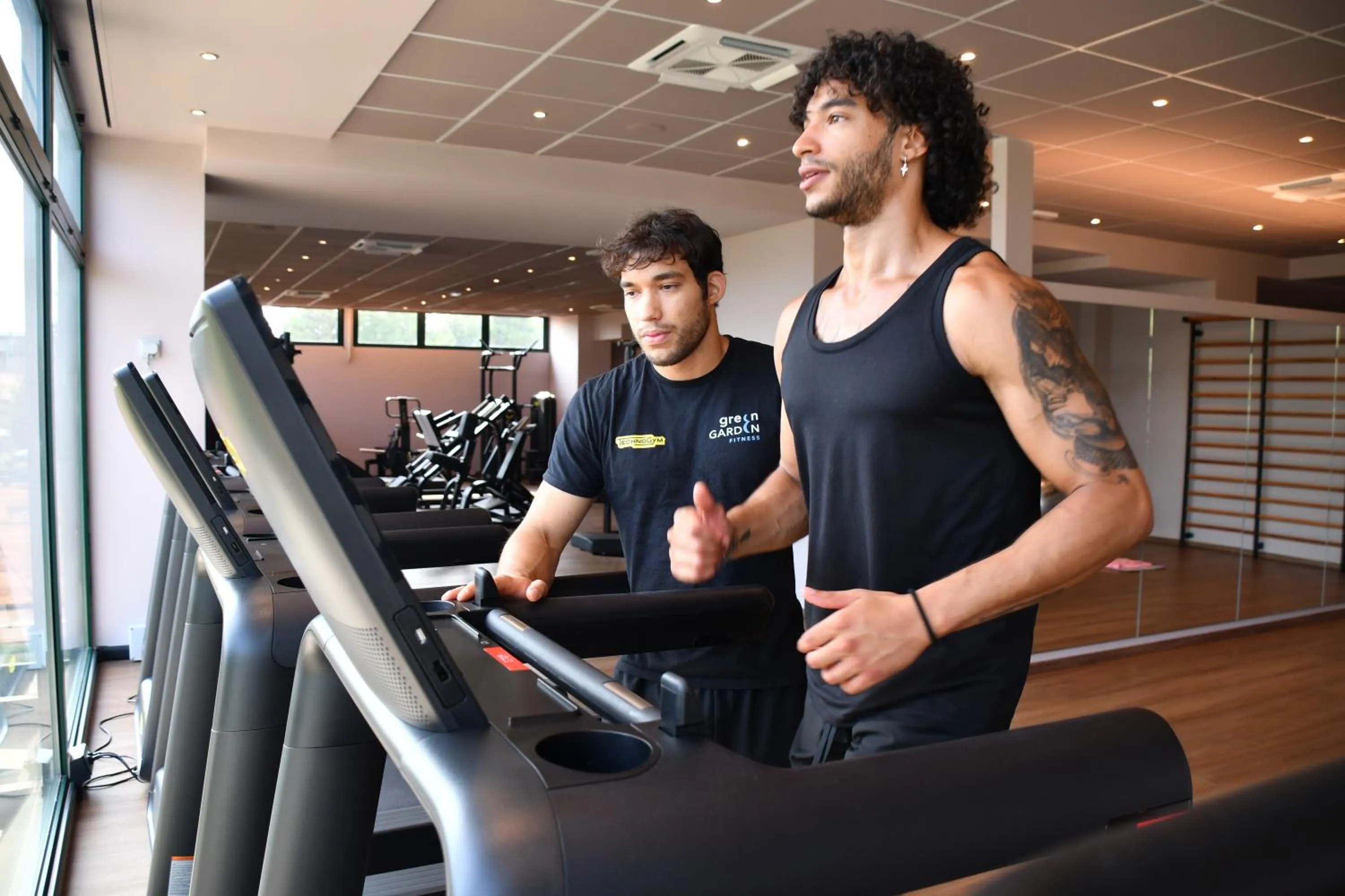 People in GREEN GARDEN Resort - Smart Hotel